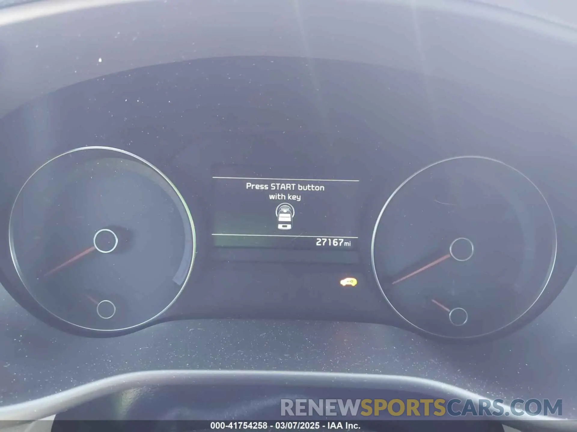 7 Photograph of a damaged car KNDPRCA63L7803146 KIA SPORTAGE 2020
