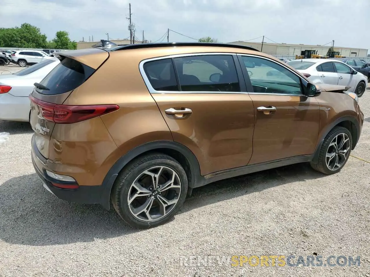3 Photograph of a damaged car KNDPRCA68L7799417 KIA SPORTAGE 2020