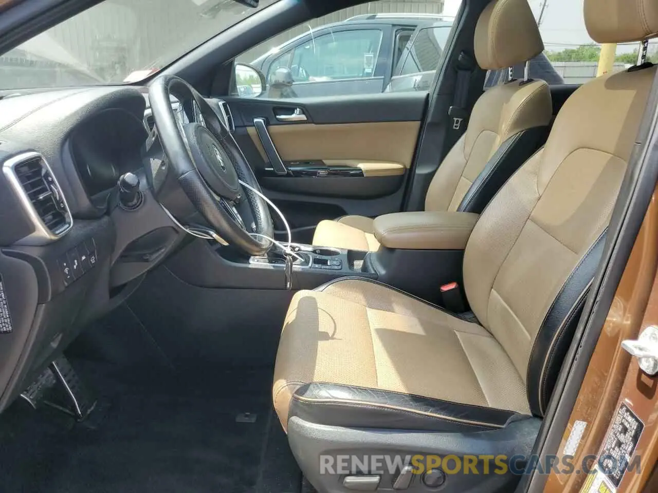 7 Photograph of a damaged car KNDPRCA68L7799417 KIA SPORTAGE 2020