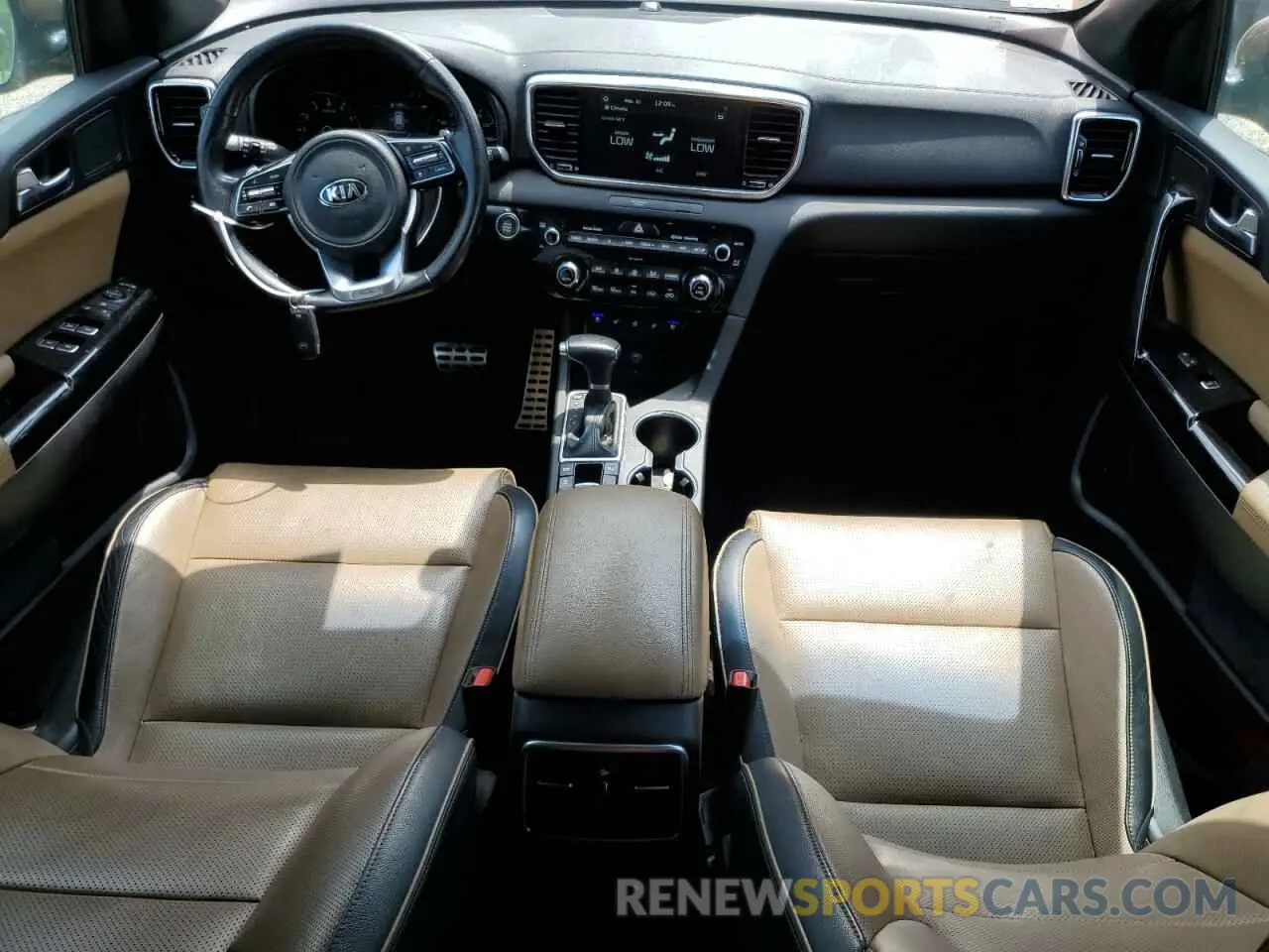 8 Photograph of a damaged car KNDPRCA68L7799417 KIA SPORTAGE 2020