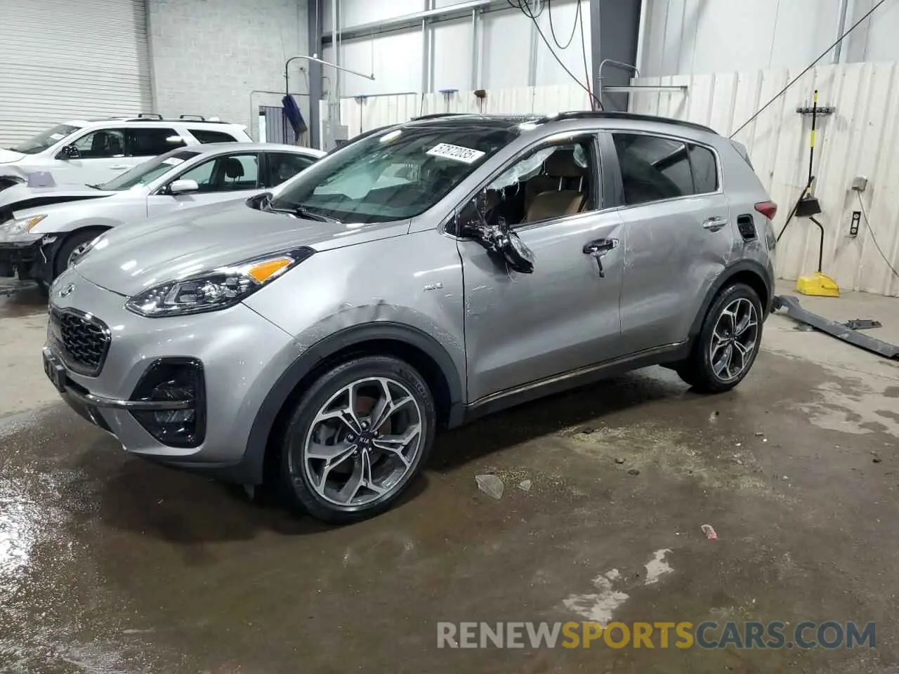 1 Photograph of a damaged car KNDPRCA69L7800834 KIA SPORTAGE 2020