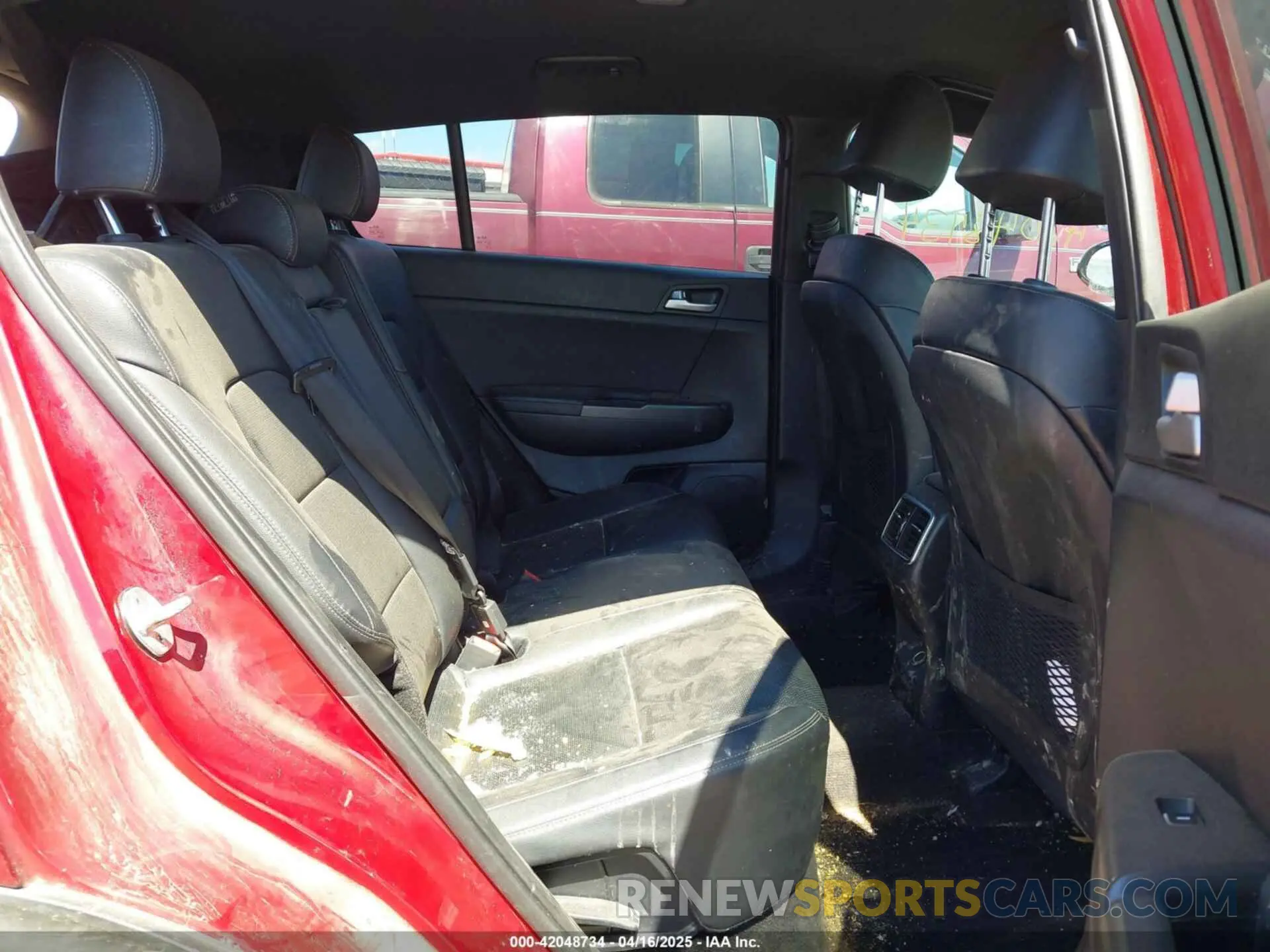 8 Photograph of a damaged car KNDP63AC1M7888584 KIA SPORTAGE 2021