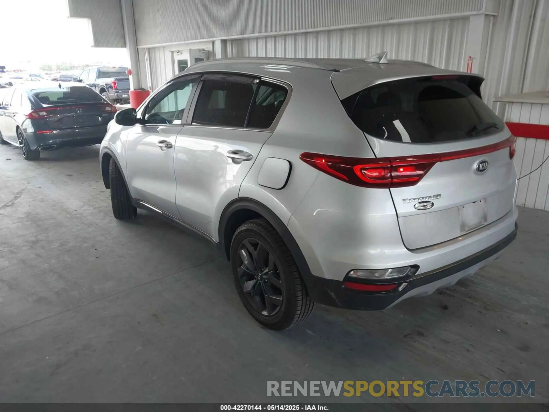 3 Photograph of a damaged car KNDP63AC3M7927658 KIA SPORTAGE 2021
