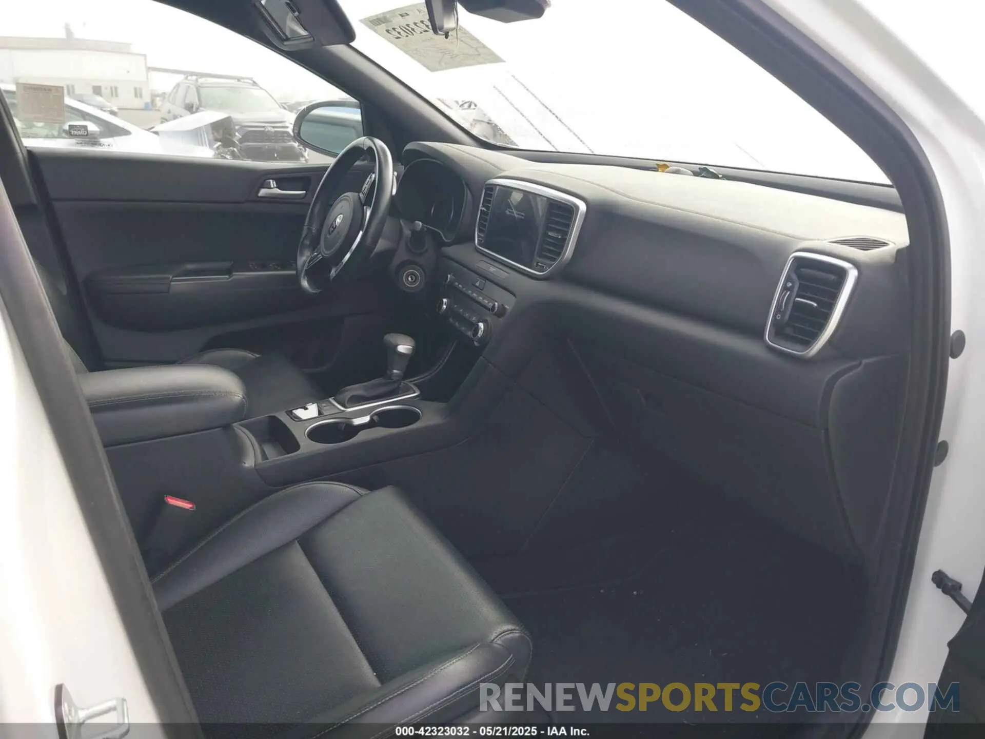 5 Photograph of a damaged car KNDP63AC9M7891166 KIA SPORTAGE 2021