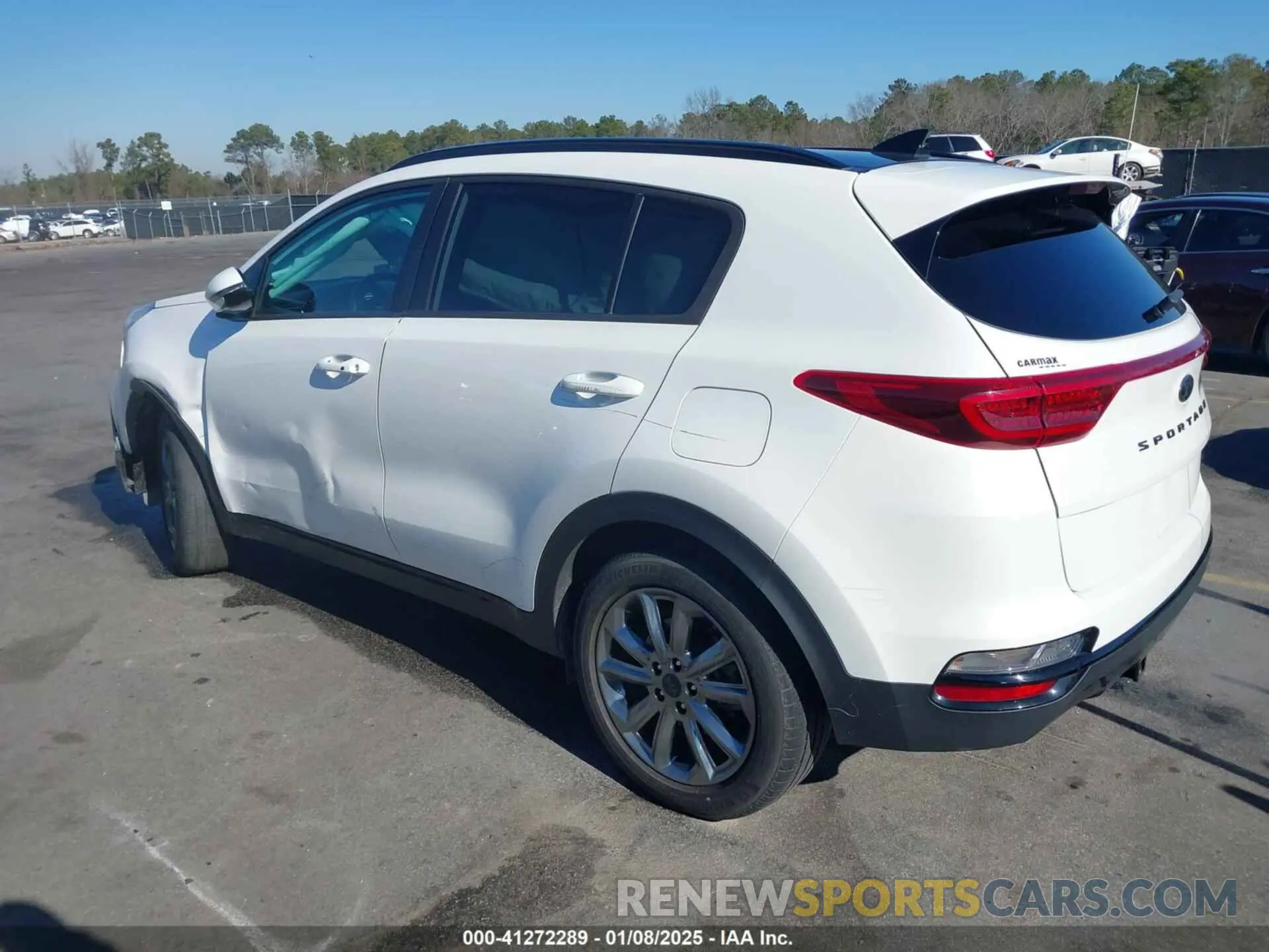 3 Photograph of a damaged car KNDP63ACXM7888003 KIA SPORTAGE 2021