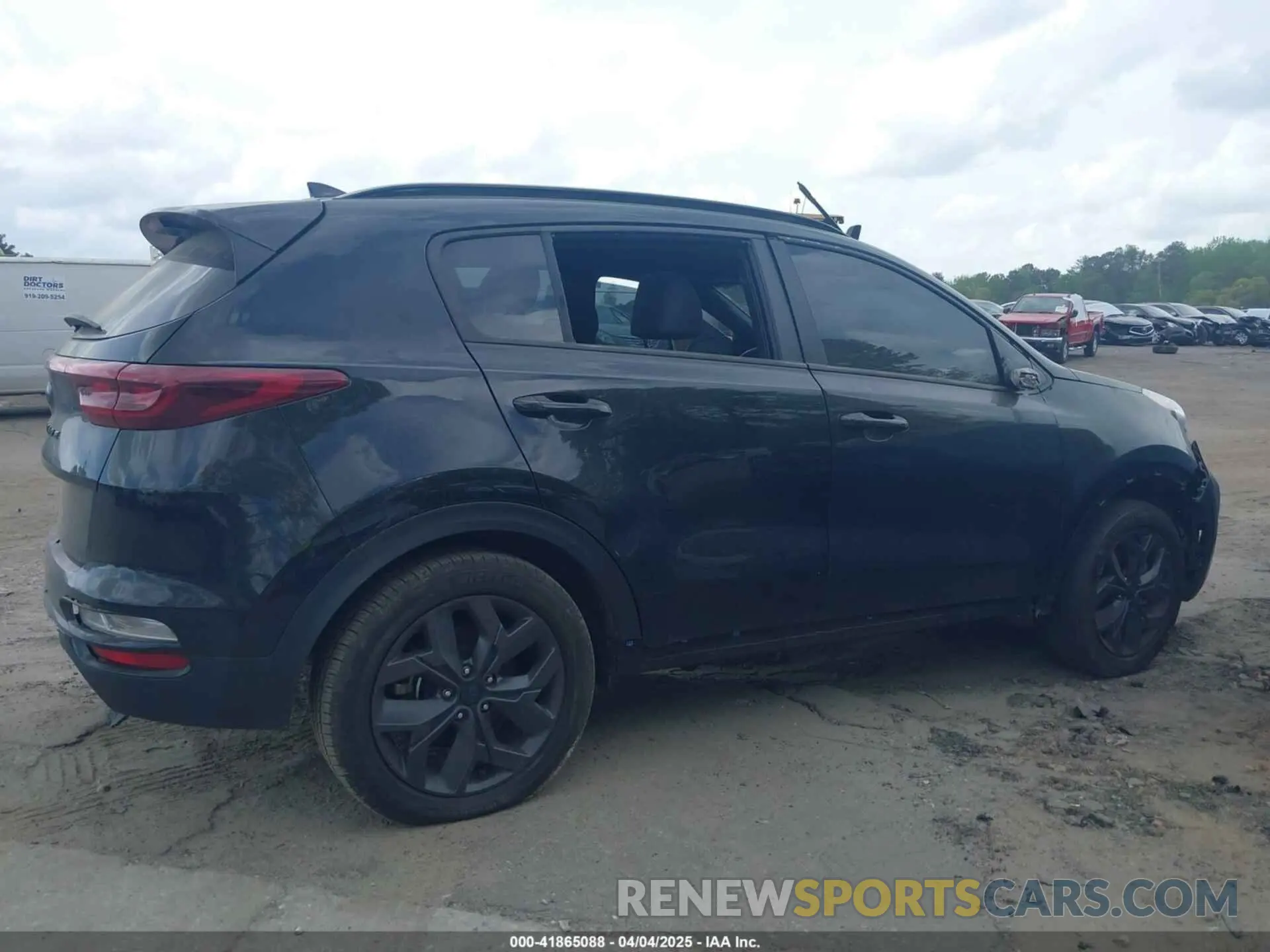 13 Photograph of a damaged car KNDP63ACXM7890933 KIA SPORTAGE 2021