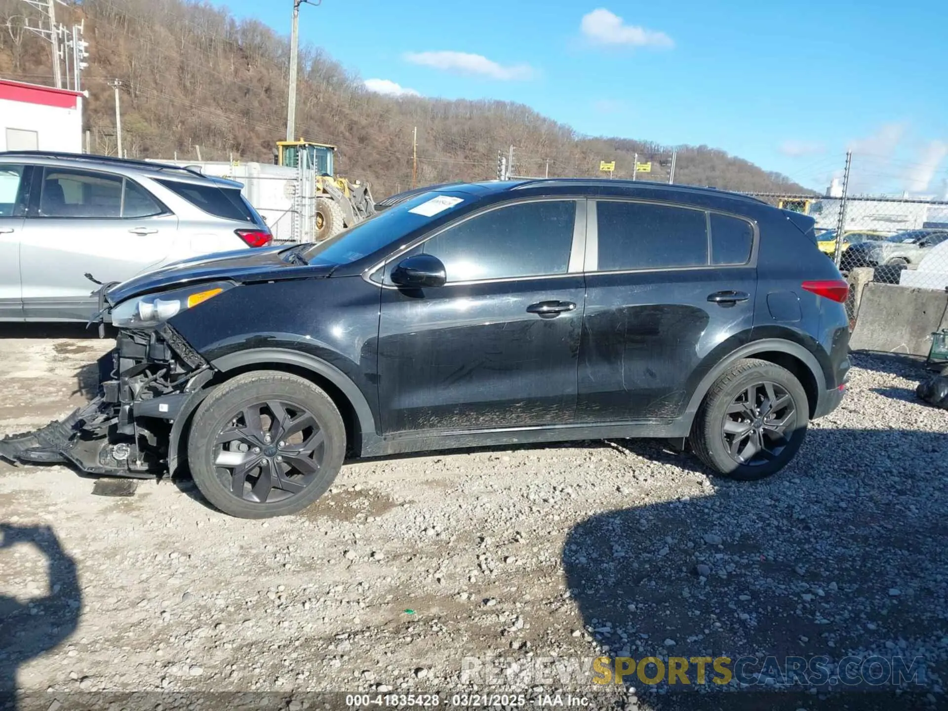 15 Photograph of a damaged car KNDP6CAC3M7854176 KIA SPORTAGE 2021