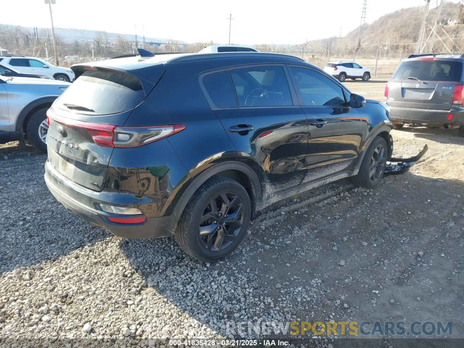 4 Photograph of a damaged car KNDP6CAC3M7854176 KIA SPORTAGE 2021