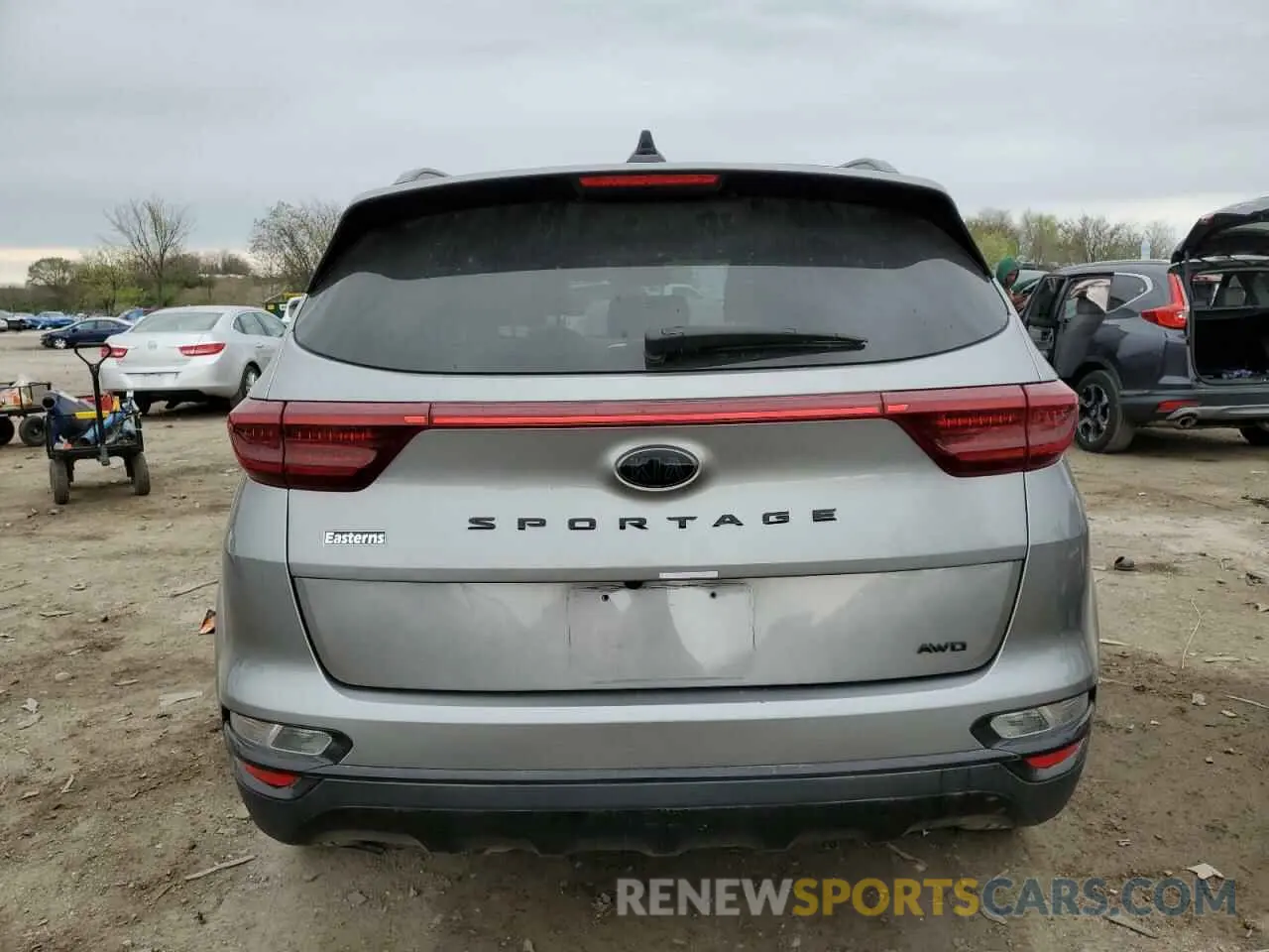 6 Photograph of a damaged car KNDP6CAC5M7897370 KIA SPORTAGE 2021