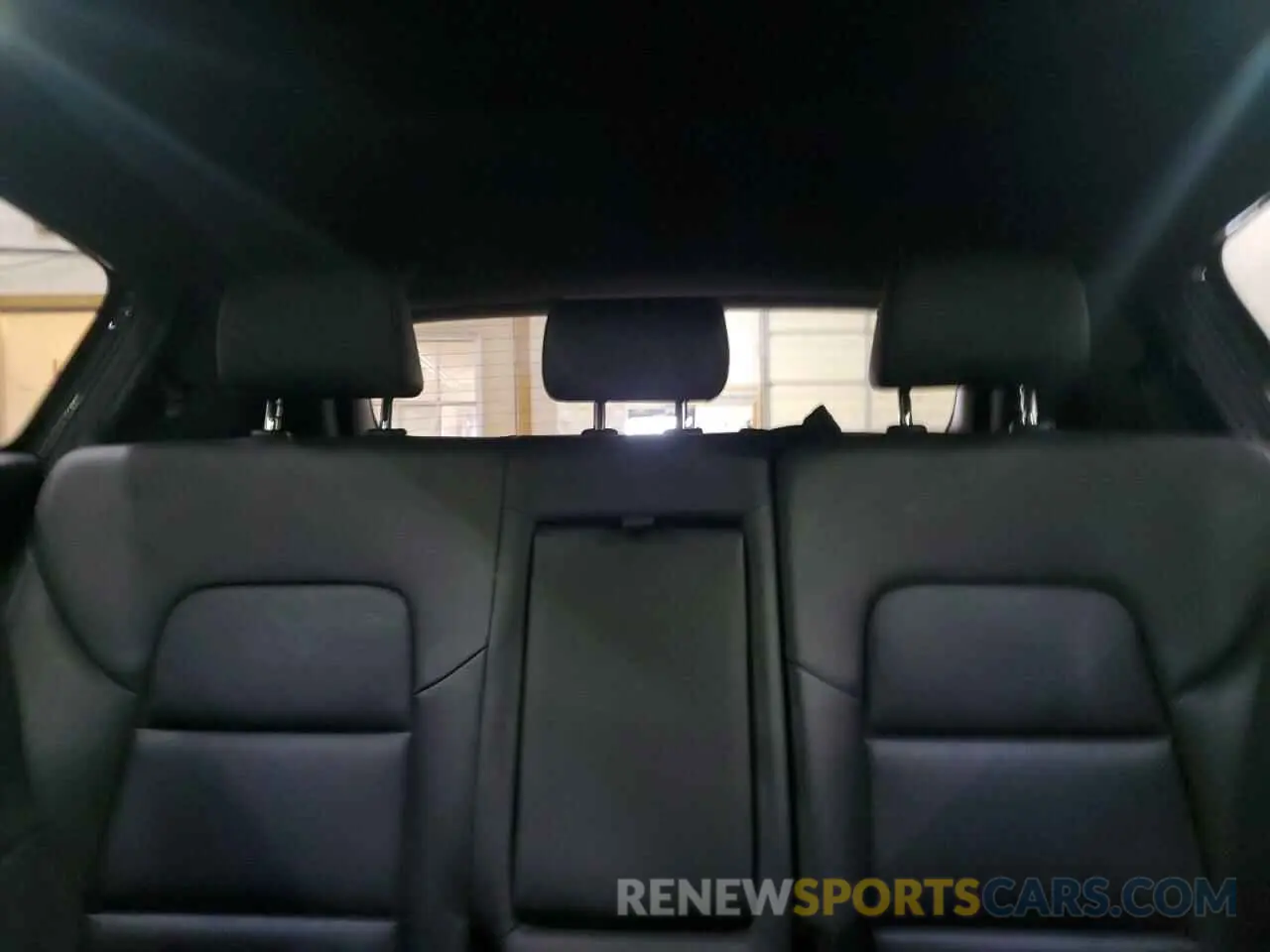 10 Photograph of a damaged car KNDP6CAC5M7908397 KIA SPORTAGE 2021