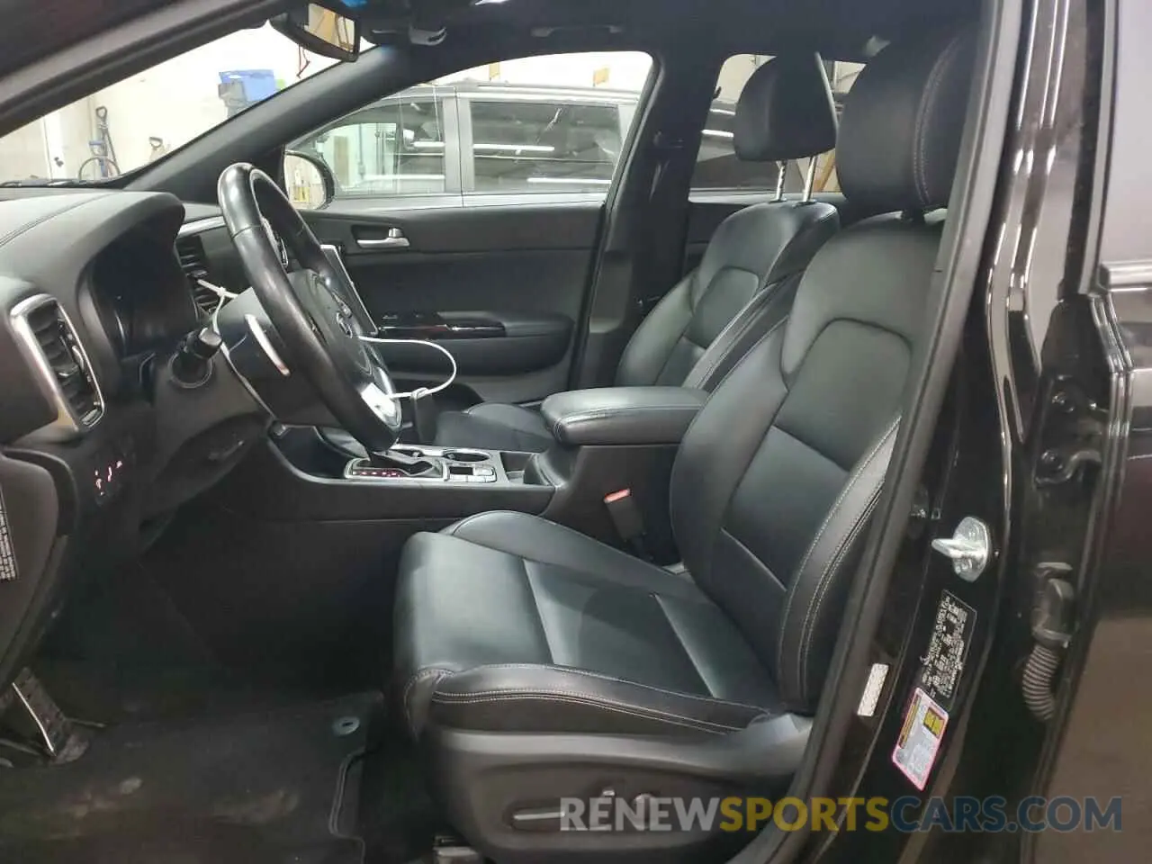 7 Photograph of a damaged car KNDP6CAC5M7908397 KIA SPORTAGE 2021