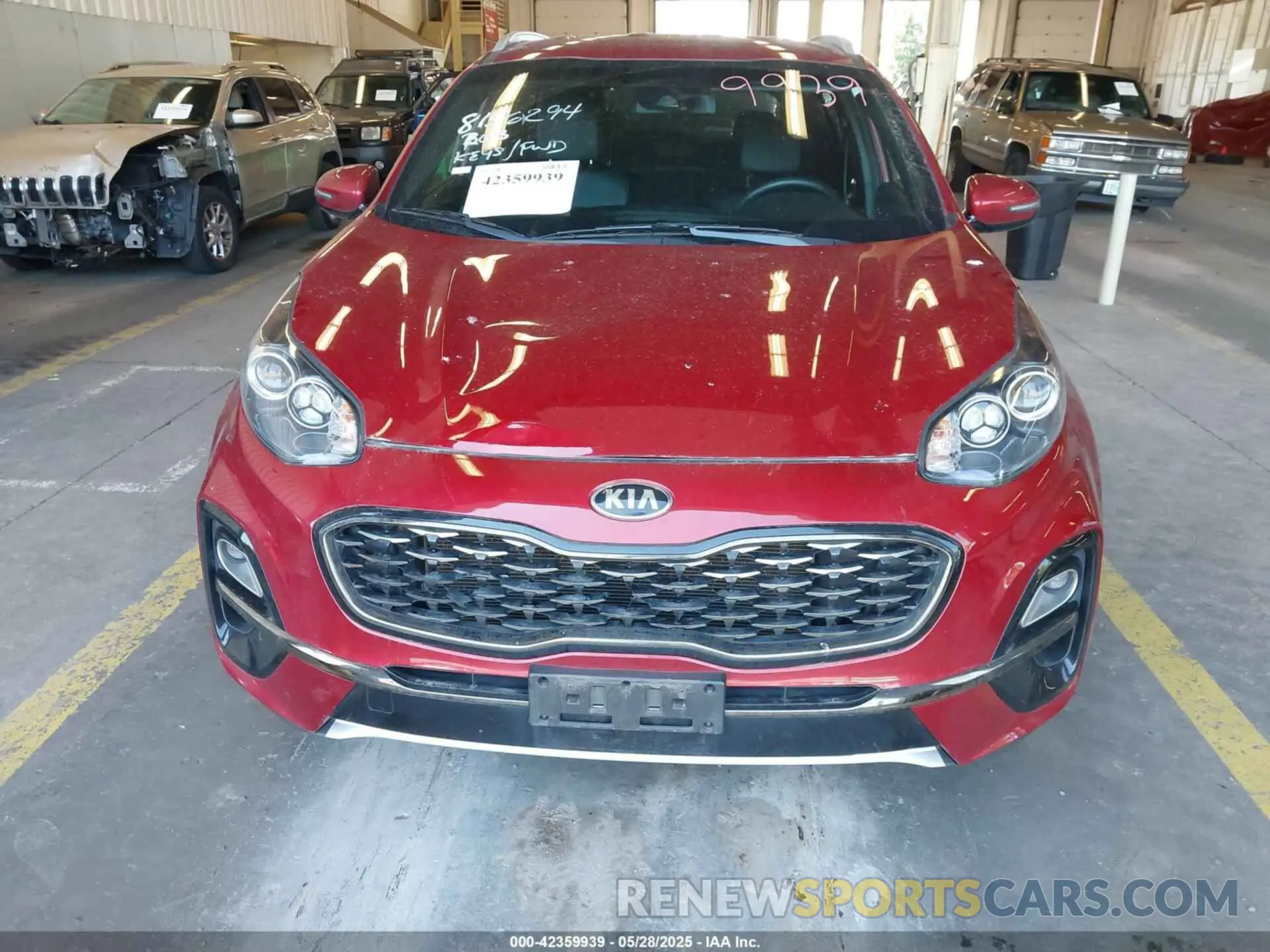 16 Photograph of a damaged car KNDP6CAC5M7925636 KIA SPORTAGE 2021