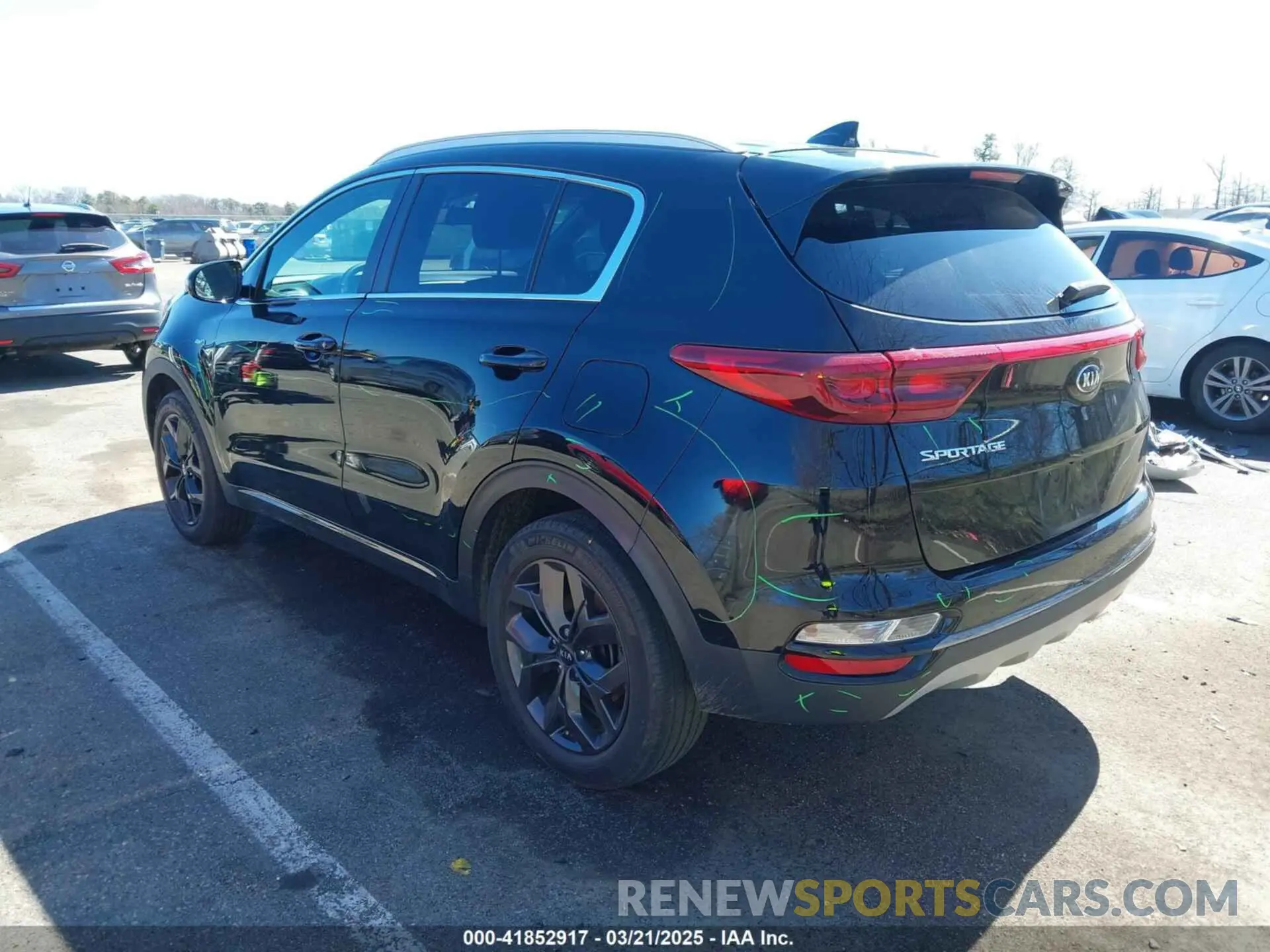 3 Photograph of a damaged car KNDP6CAC6M7887592 KIA SPORTAGE 2021