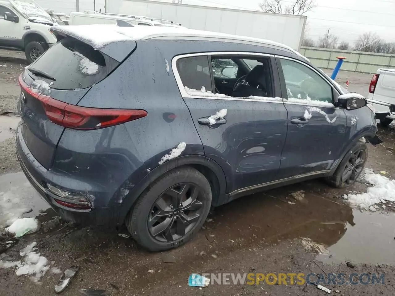 3 Photograph of a damaged car KNDP6CAC6M7914659 KIA SPORTAGE 2021