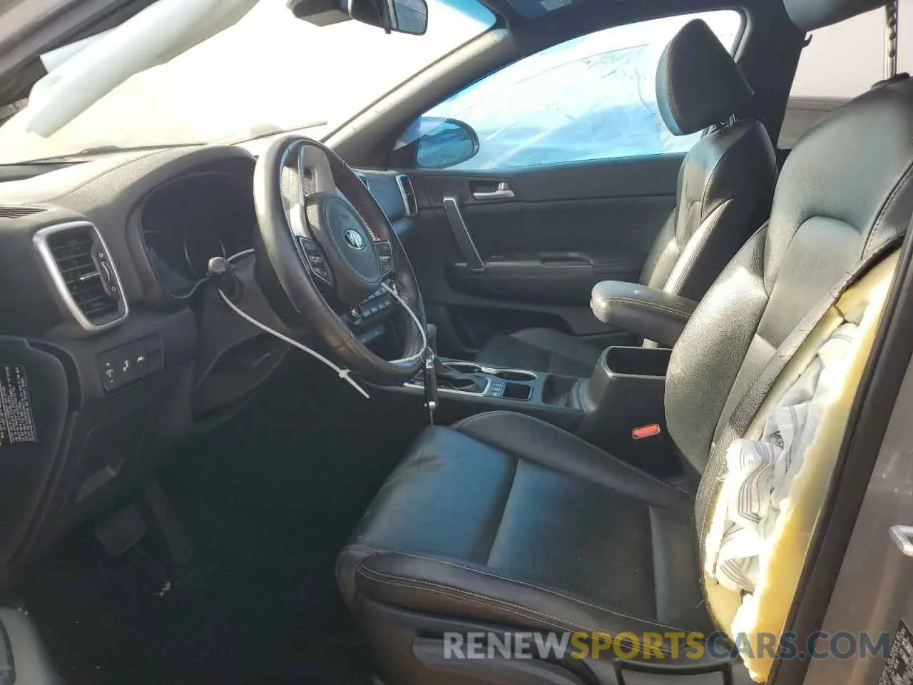 7 Photograph of a damaged car KNDP6CAC7M7888945 KIA SPORTAGE 2021