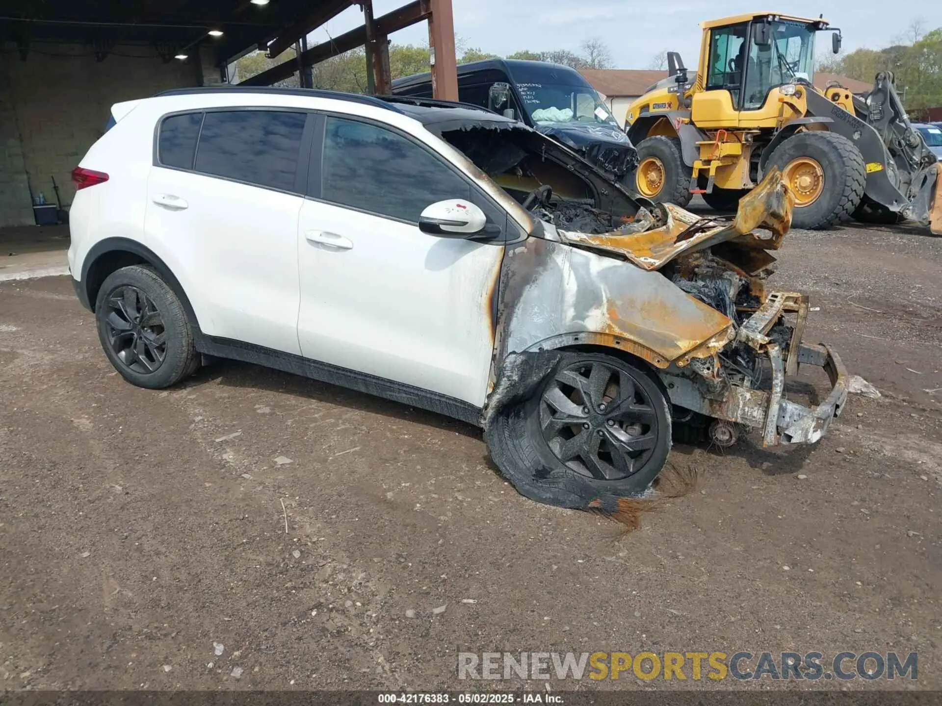1 Photograph of a damaged car KNDP6CAC8M7918972 KIA SPORTAGE 2021