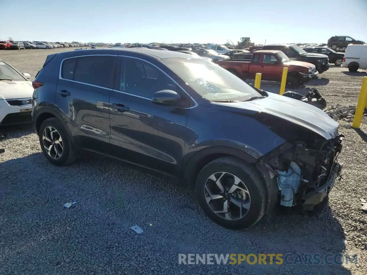 4 Photograph of a damaged car KNDPM3AC0M7842637 KIA SPORTAGE 2021