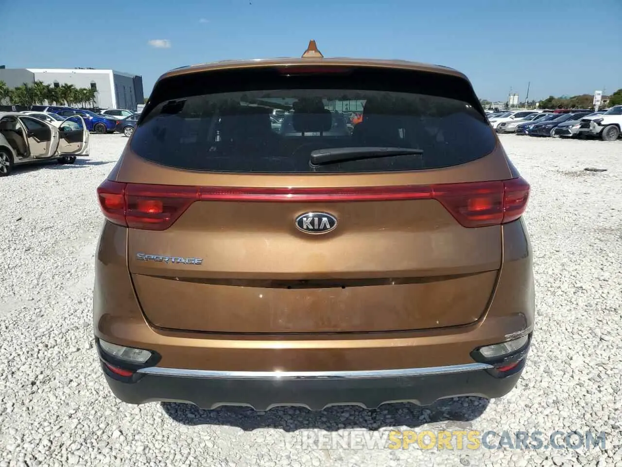 6 Photograph of a damaged car KNDPM3AC0M7870468 KIA SPORTAGE 2021