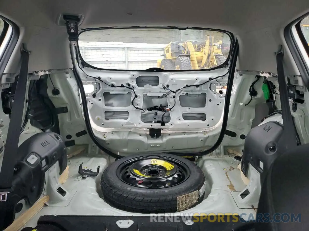 10 Photograph of a damaged car KNDPM3AC0M7922147 KIA SPORTAGE 2021