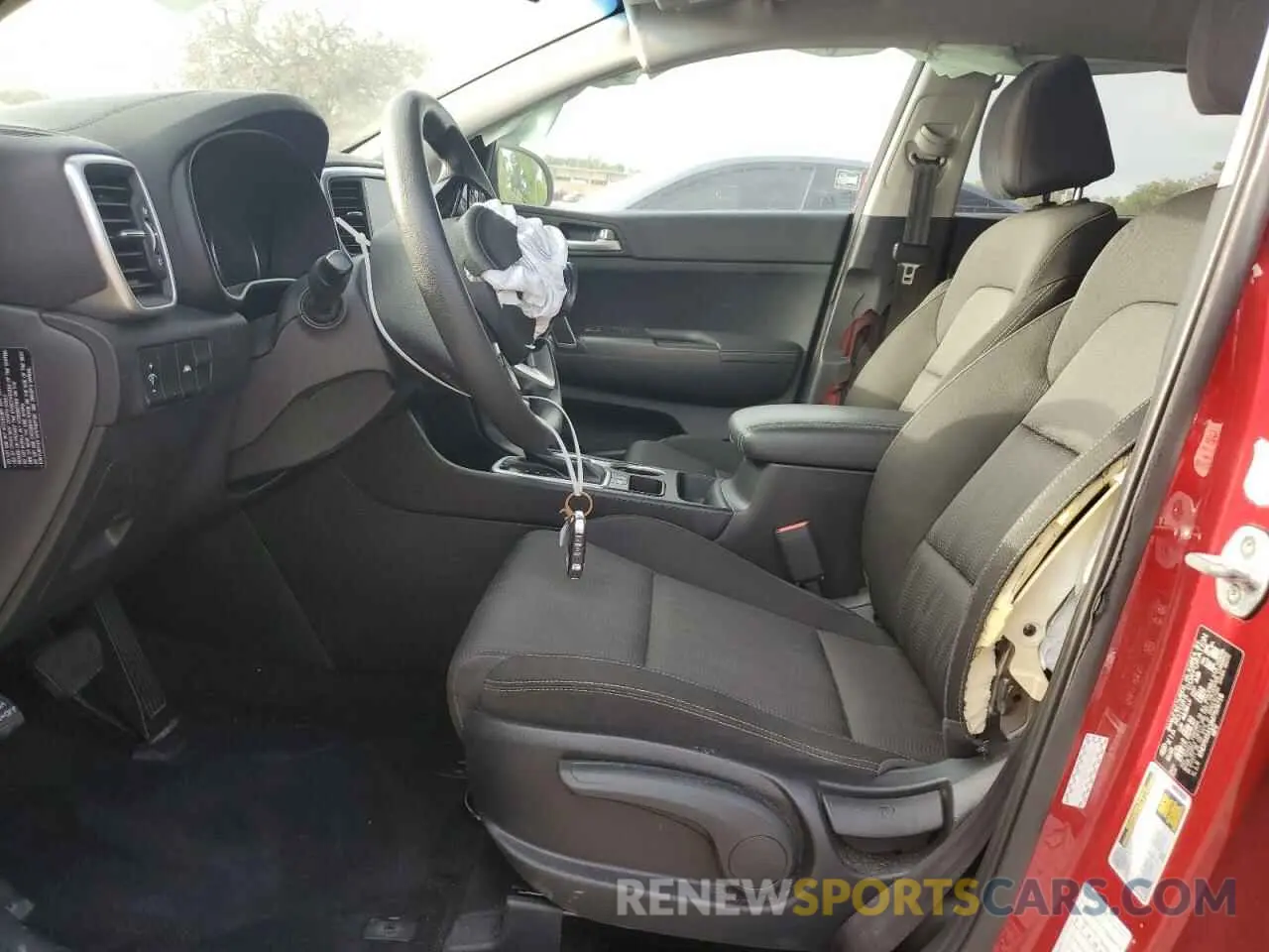 7 Photograph of a damaged car KNDPM3AC0M7926716 KIA SPORTAGE 2021