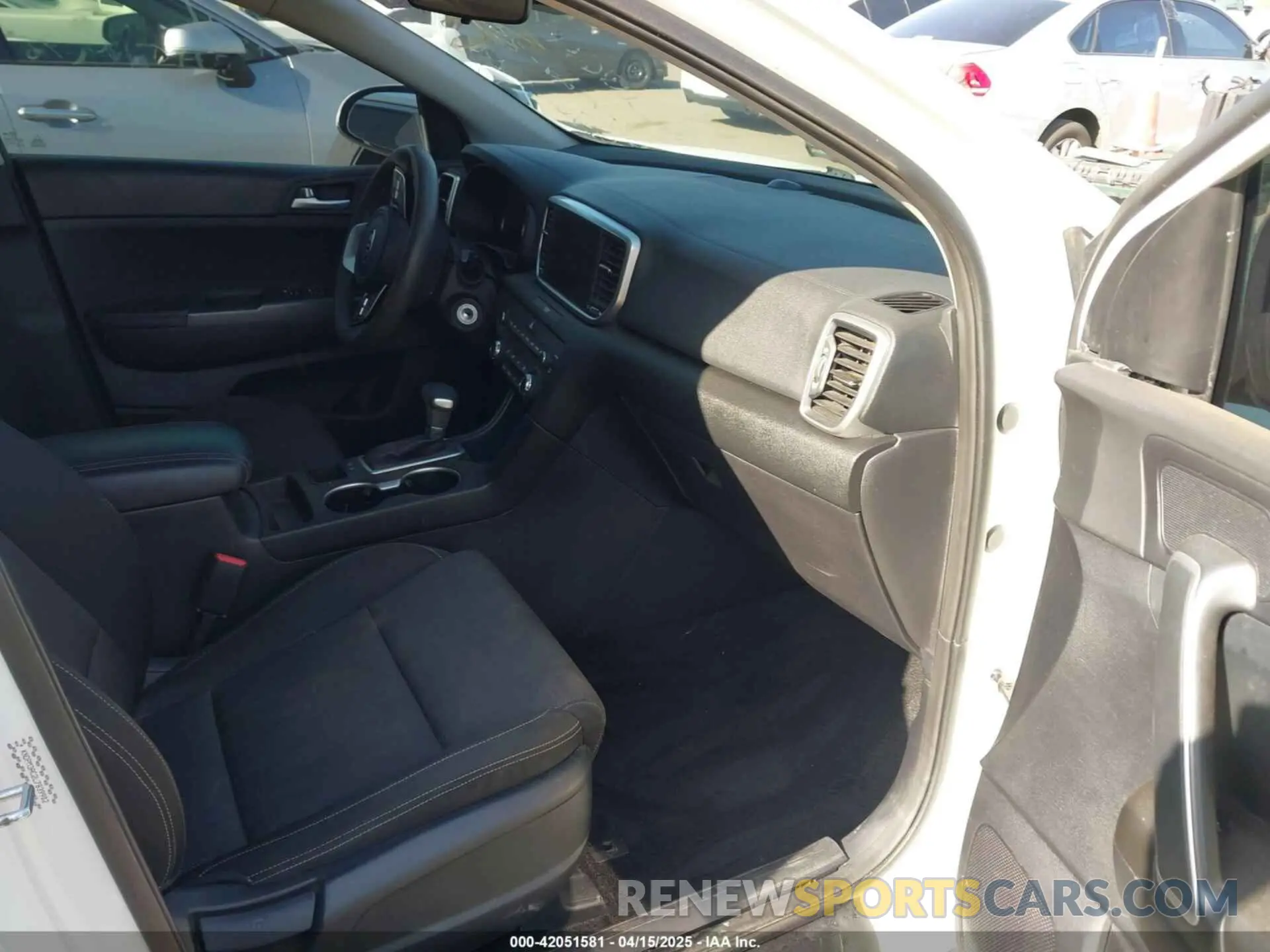 5 Photograph of a damaged car KNDPM3AC1M7855462 KIA SPORTAGE 2021