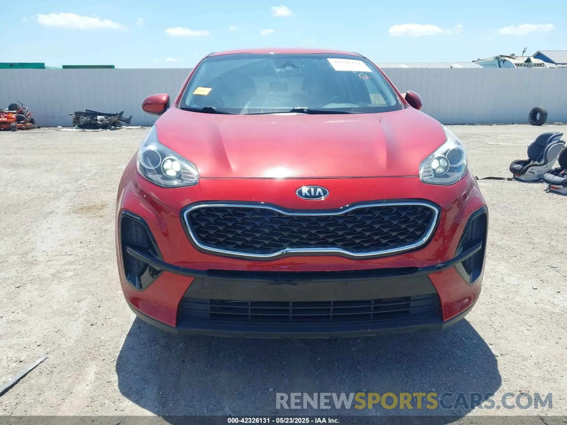 12 Photograph of a damaged car KNDPM3AC1M7873721 KIA SPORTAGE 2021