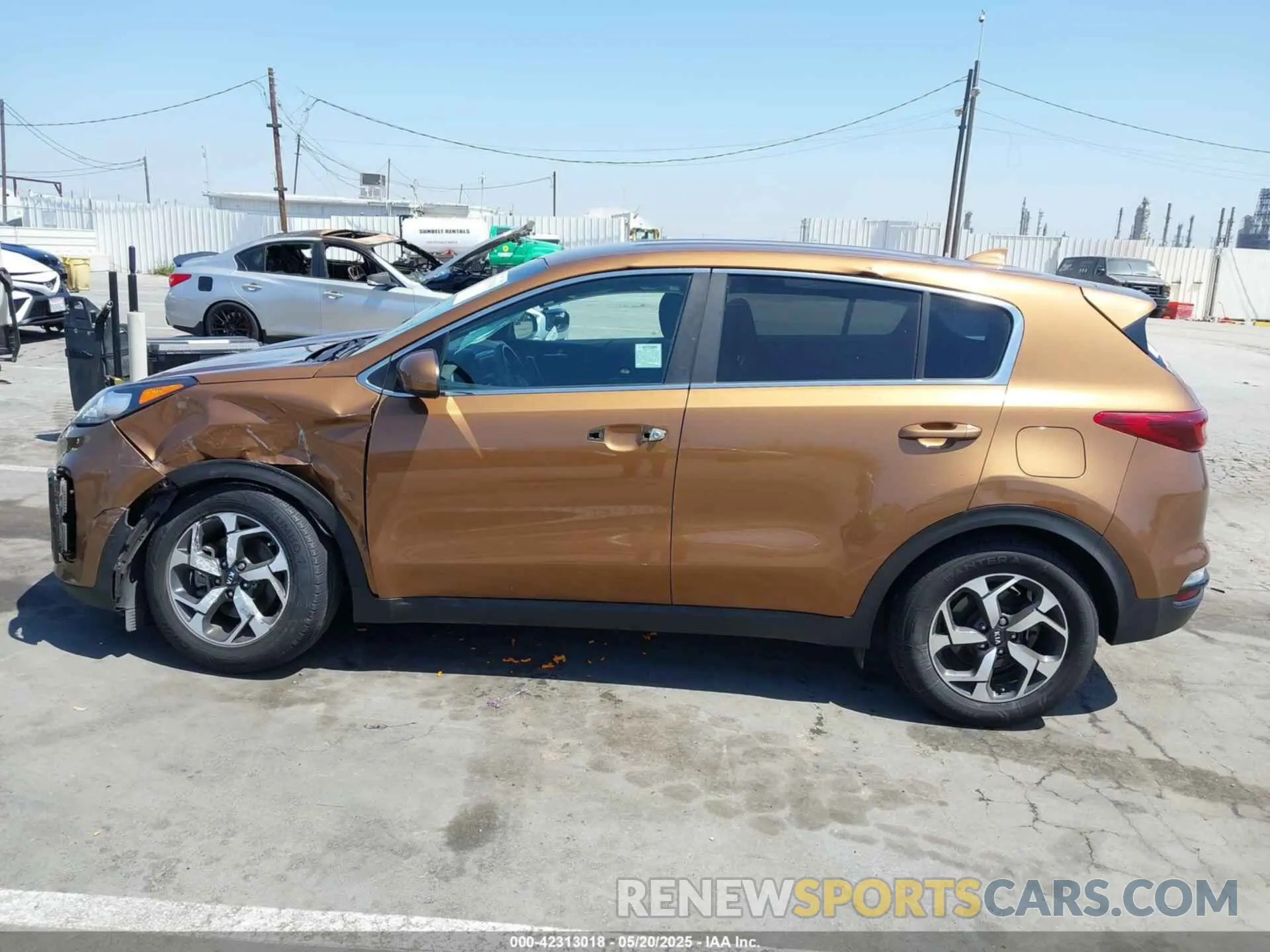14 Photograph of a damaged car KNDPM3AC1M7877039 KIA SPORTAGE 2021