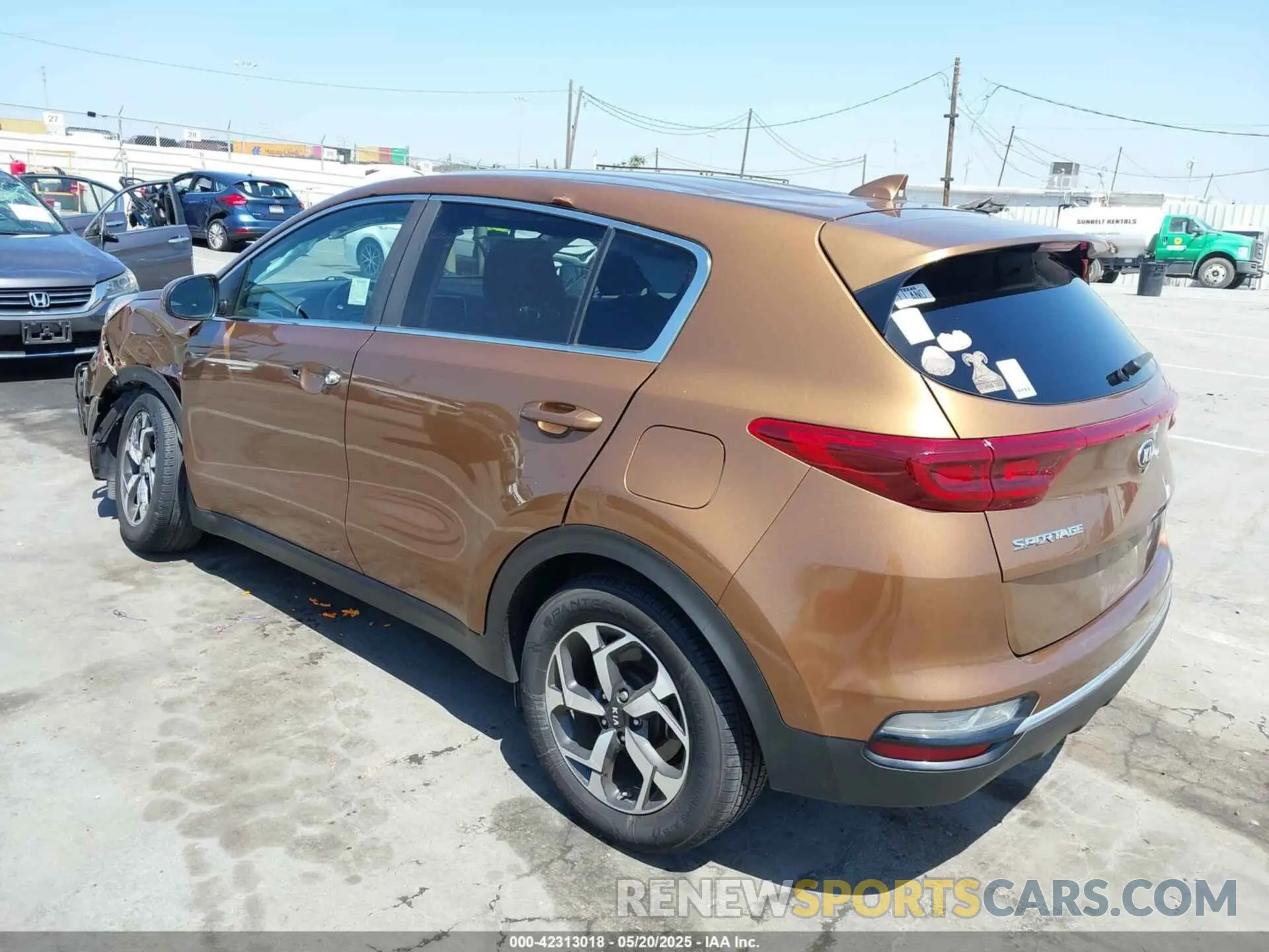 3 Photograph of a damaged car KNDPM3AC1M7877039 KIA SPORTAGE 2021