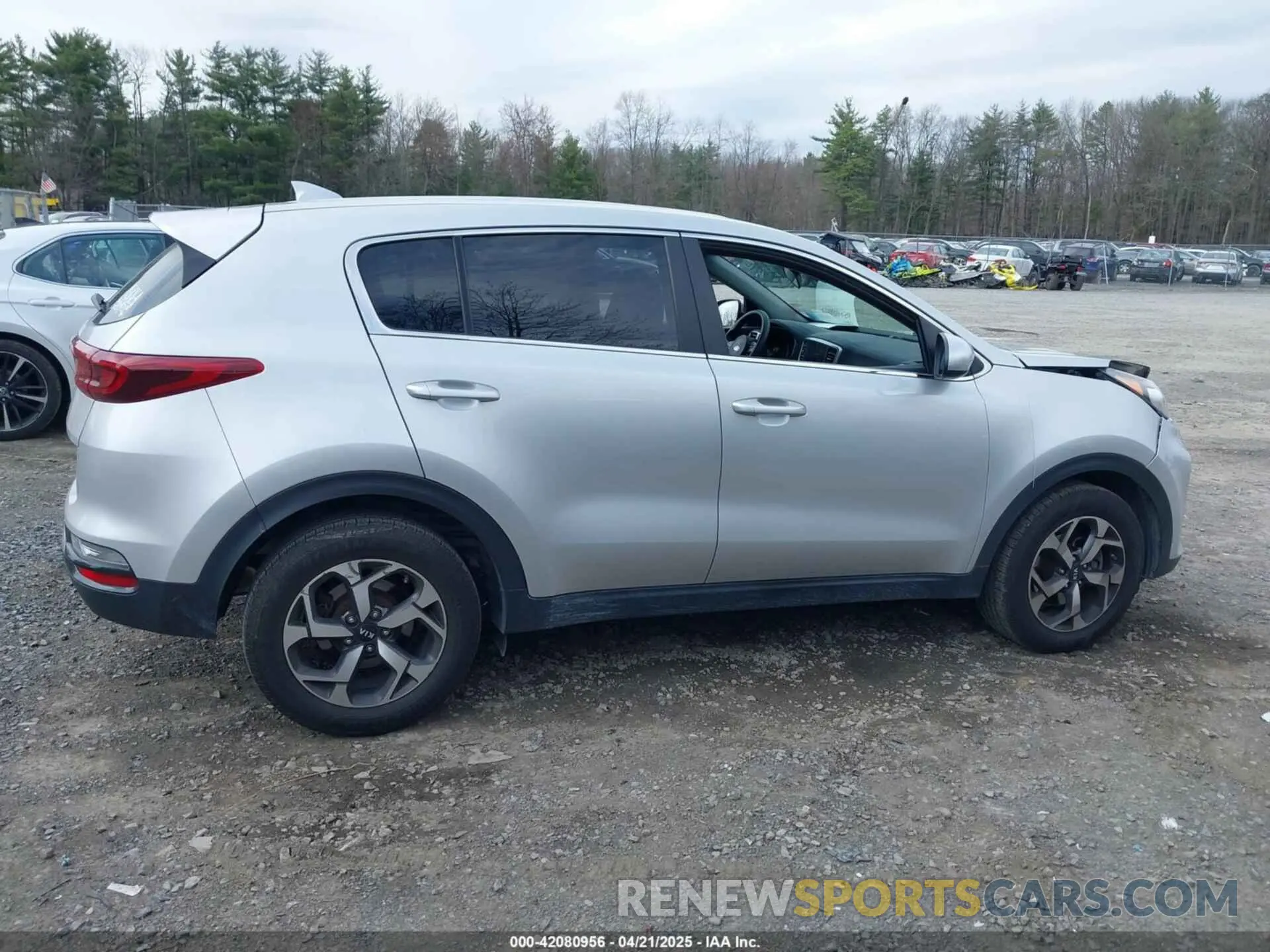 13 Photograph of a damaged car KNDPM3AC1M7893418 KIA SPORTAGE 2021