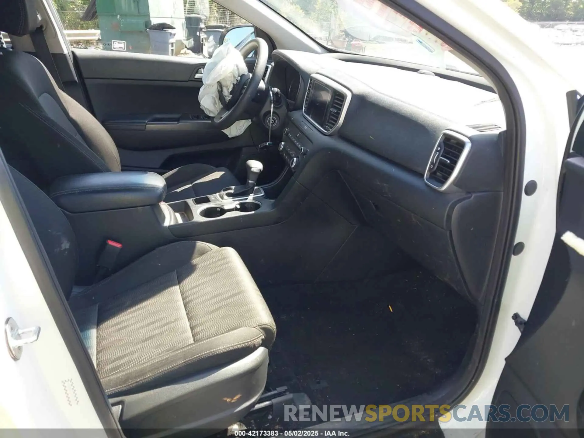 5 Photograph of a damaged car KNDPM3AC1M7894309 KIA SPORTAGE 2021