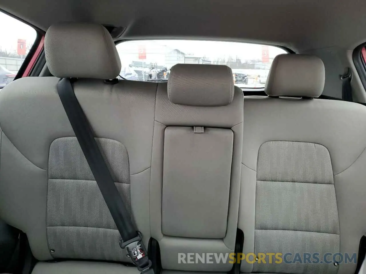 10 Photograph of a damaged car KNDPM3AC1M7911884 KIA SPORTAGE 2021