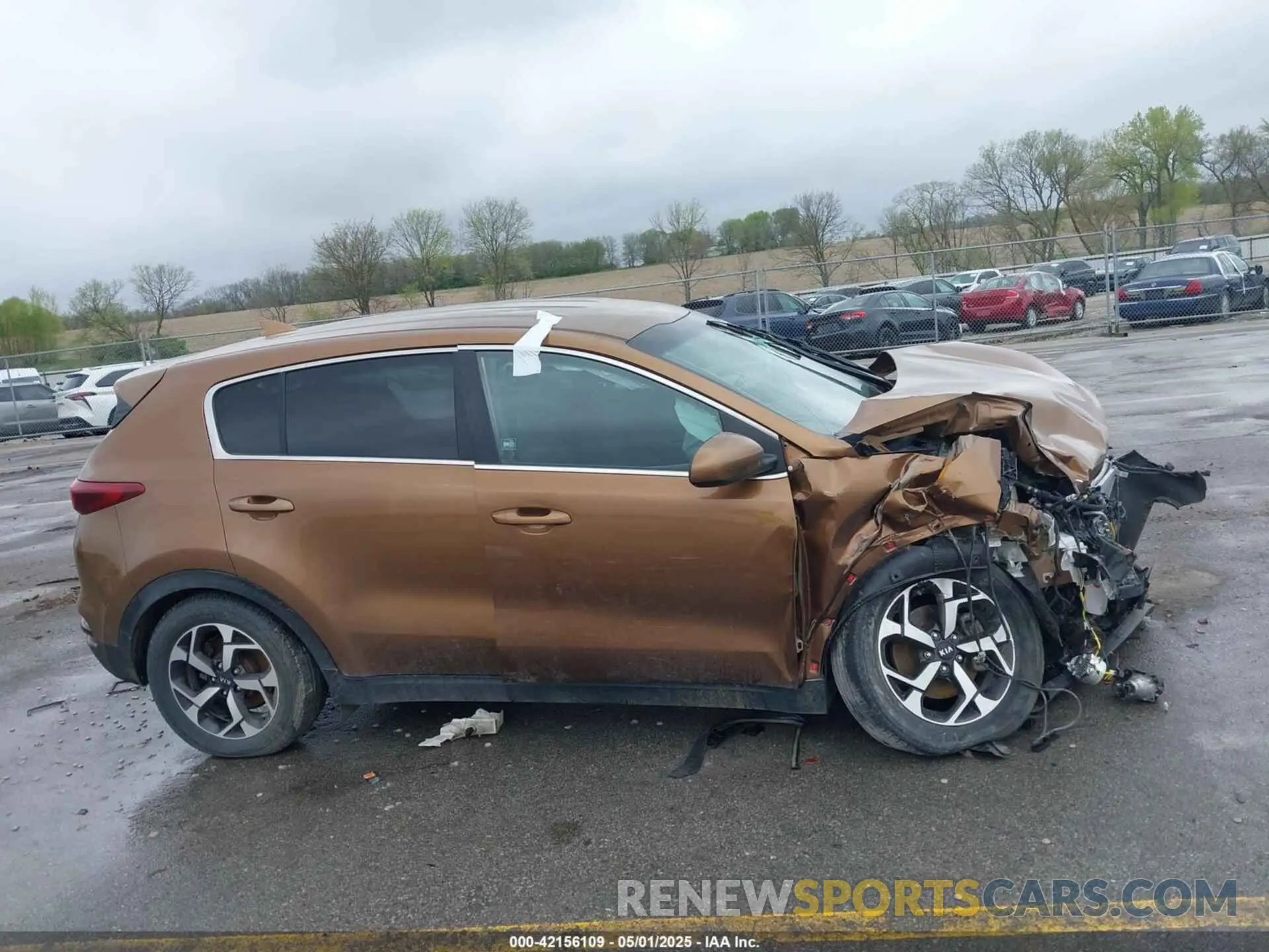 14 Photograph of a damaged car KNDPM3AC2M7854658 KIA SPORTAGE 2021