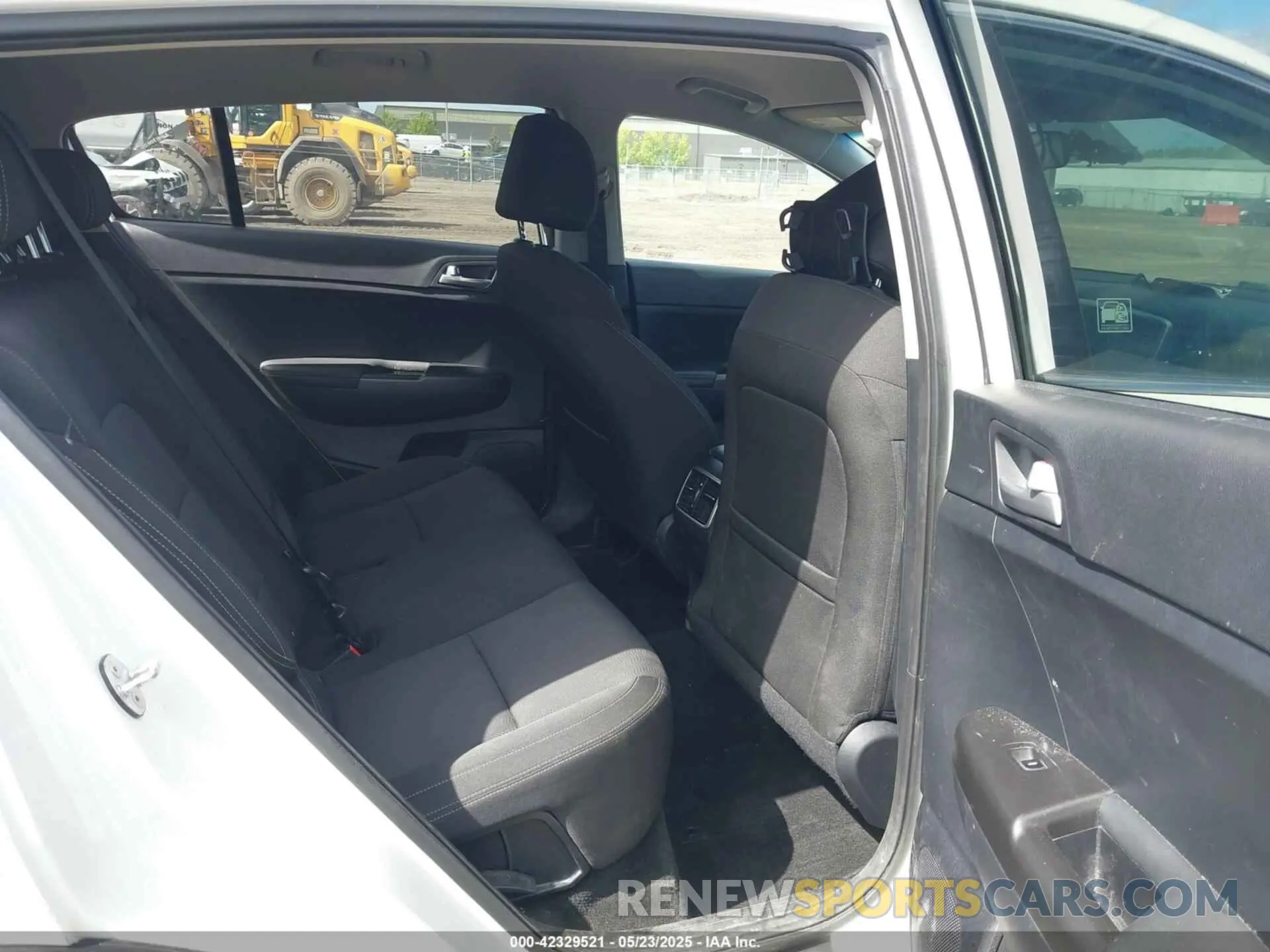 8 Photograph of a damaged car KNDPM3AC2M7867295 KIA SPORTAGE 2021