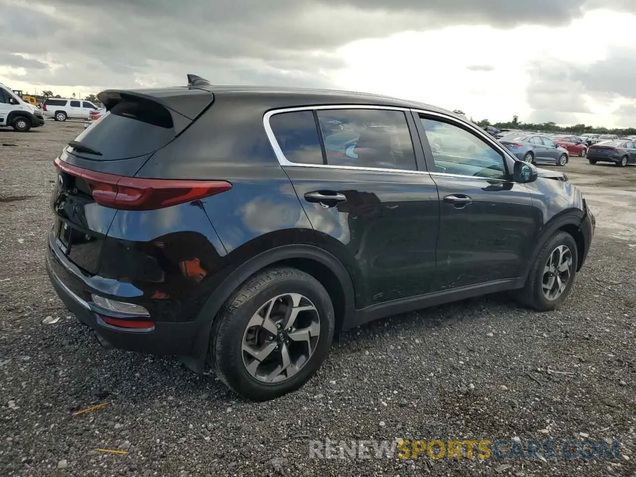 3 Photograph of a damaged car KNDPM3AC2M7874313 KIA SPORTAGE 2021