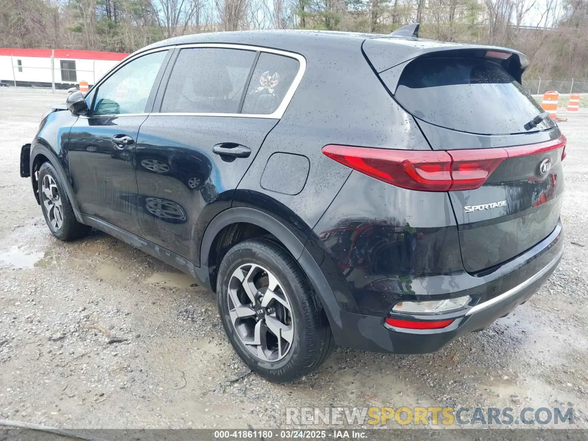 3 Photograph of a damaged car KNDPM3AC2M7878412 KIA SPORTAGE 2021