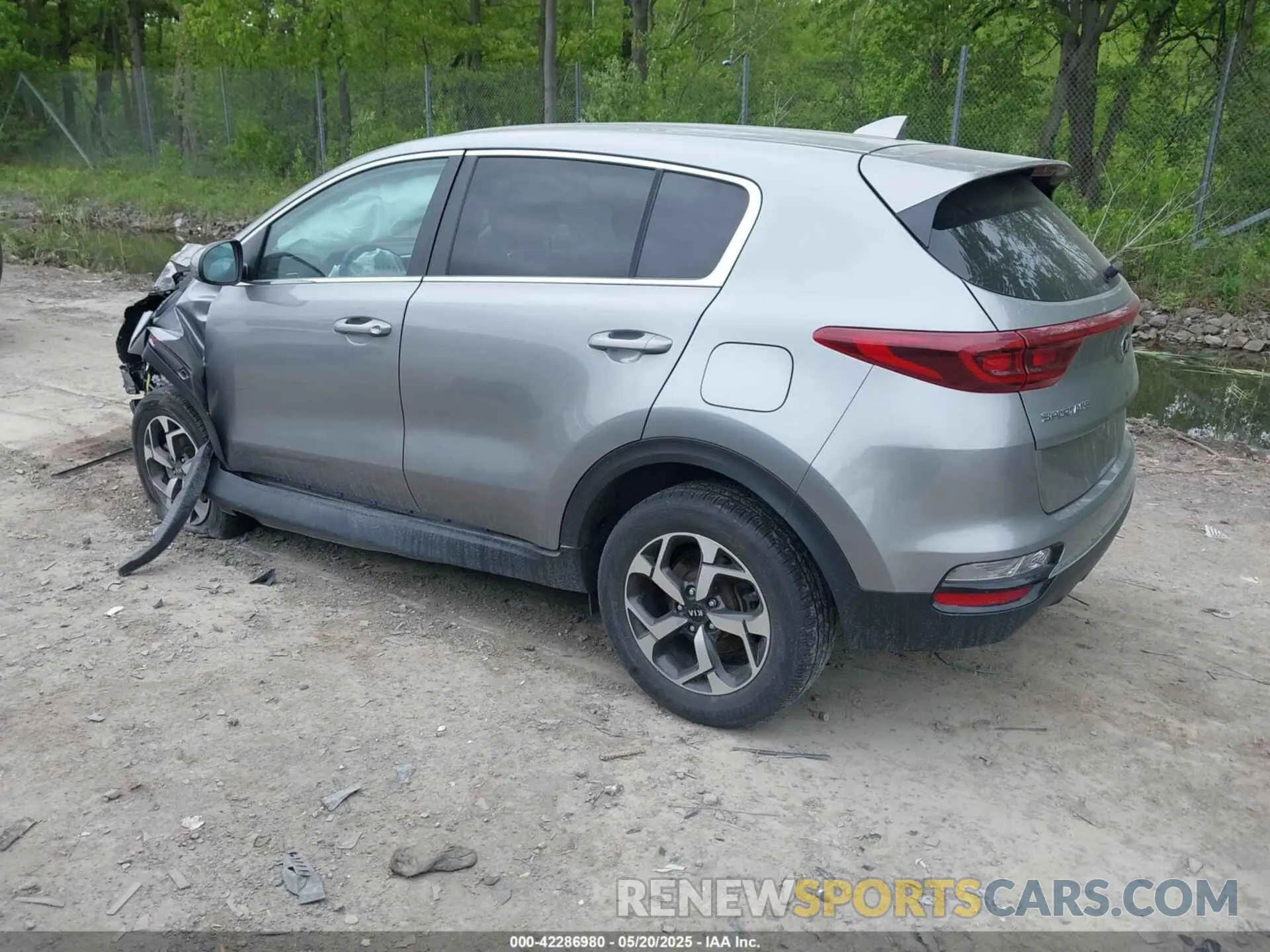 3 Photograph of a damaged car KNDPM3AC2M7887935 KIA SPORTAGE 2021