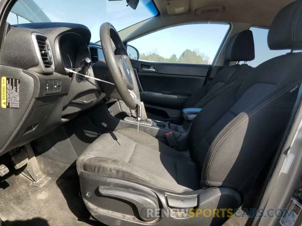7 Photograph of a damaged car KNDPM3AC2M7943503 KIA SPORTAGE 2021