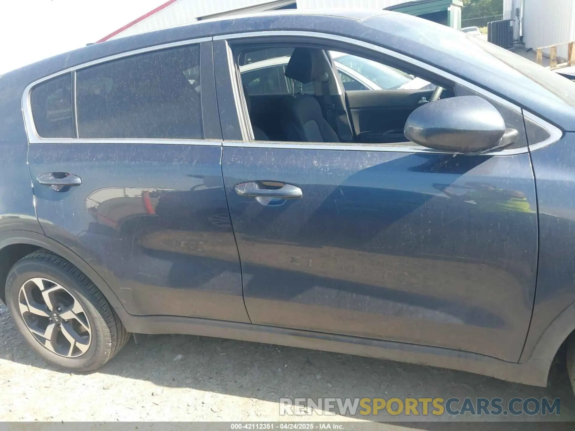 12 Photograph of a damaged car KNDPM3AC3M7894909 KIA SPORTAGE 2021