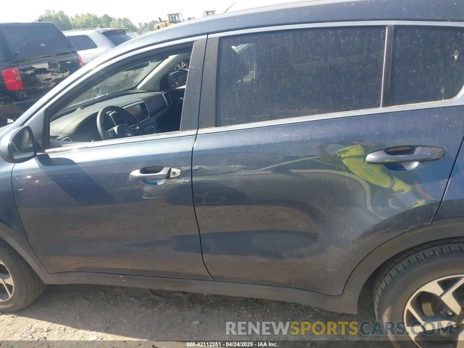 13 Photograph of a damaged car KNDPM3AC3M7894909 KIA SPORTAGE 2021
