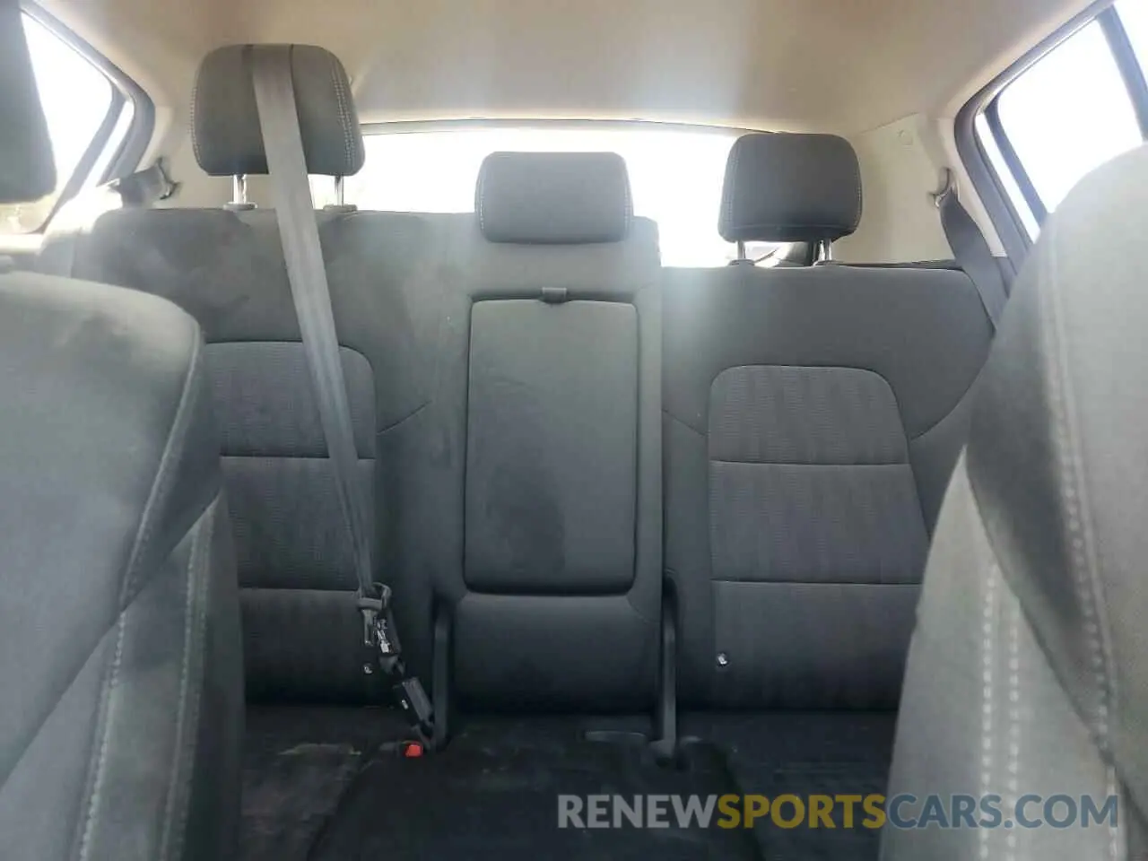 10 Photograph of a damaged car KNDPM3AC3M7895249 KIA SPORTAGE 2021