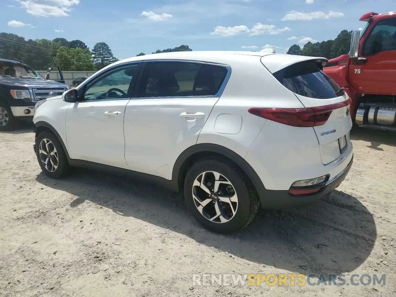 2 Photograph of a damaged car KNDPM3AC3M7932641 KIA SPORTAGE 2021