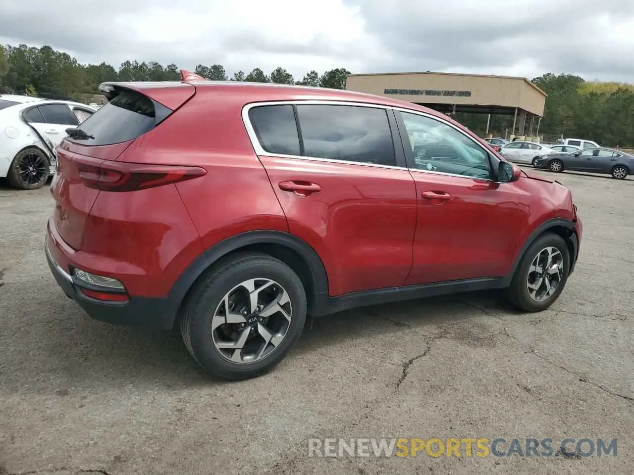 3 Photograph of a damaged car KNDPM3AC4M7927593 KIA SPORTAGE 2021