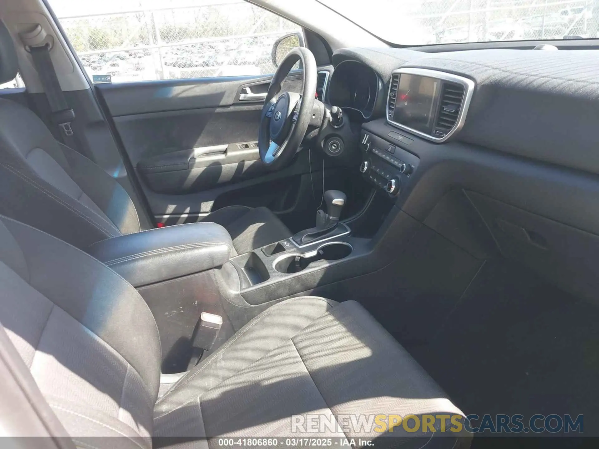 5 Photograph of a damaged car KNDPM3AC4M7933748 KIA SPORTAGE 2021