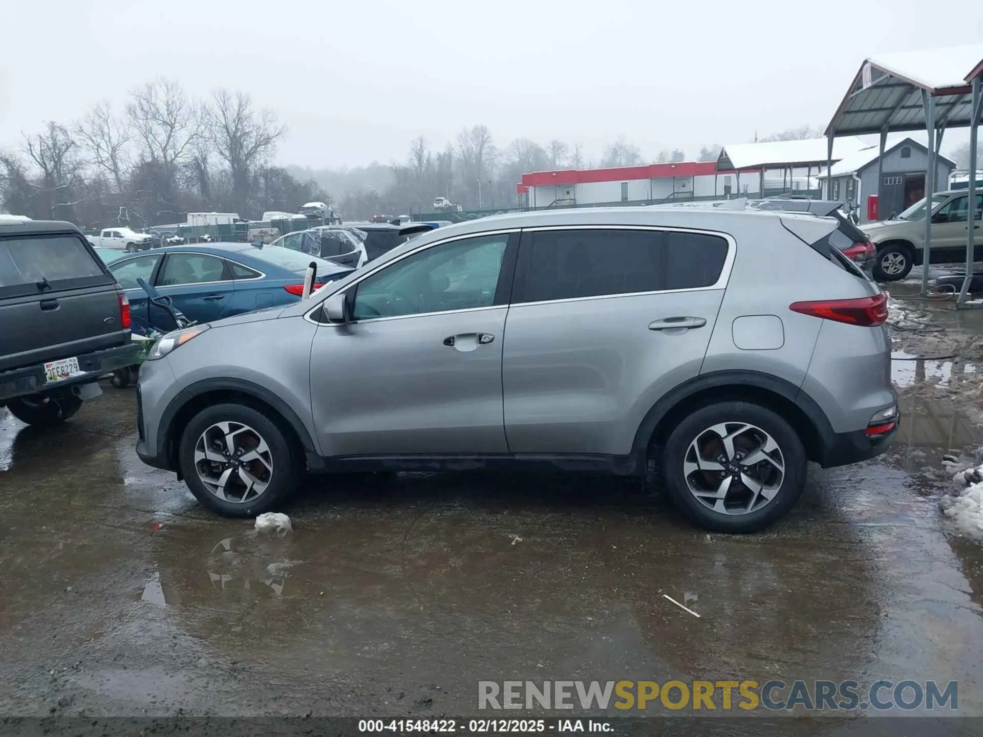 13 Photograph of a damaged car KNDPM3AC5M7888223 KIA SPORTAGE 2021