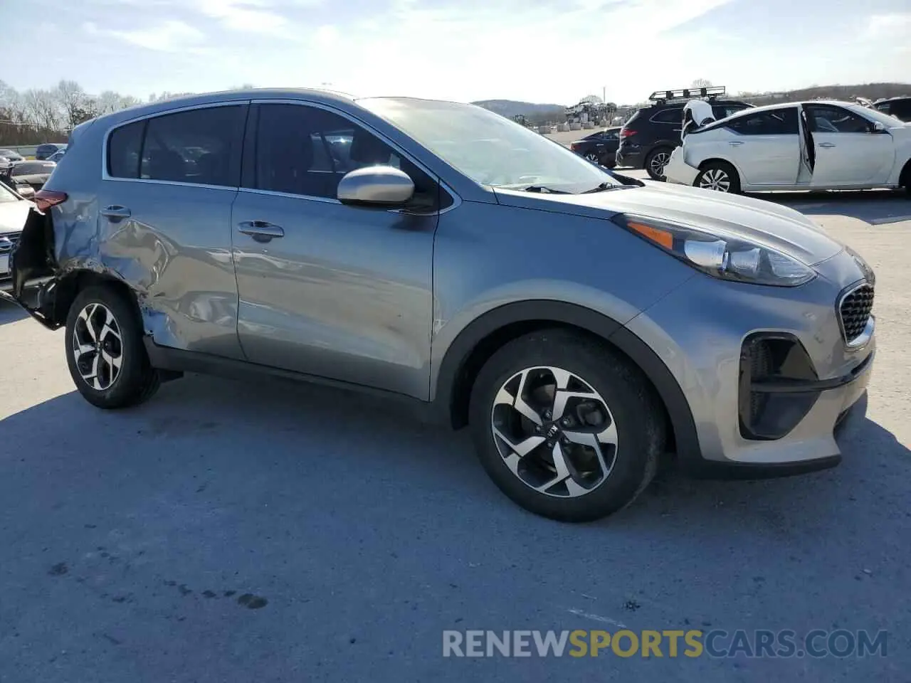 4 Photograph of a damaged car KNDPM3AC5M7899948 KIA SPORTAGE 2021