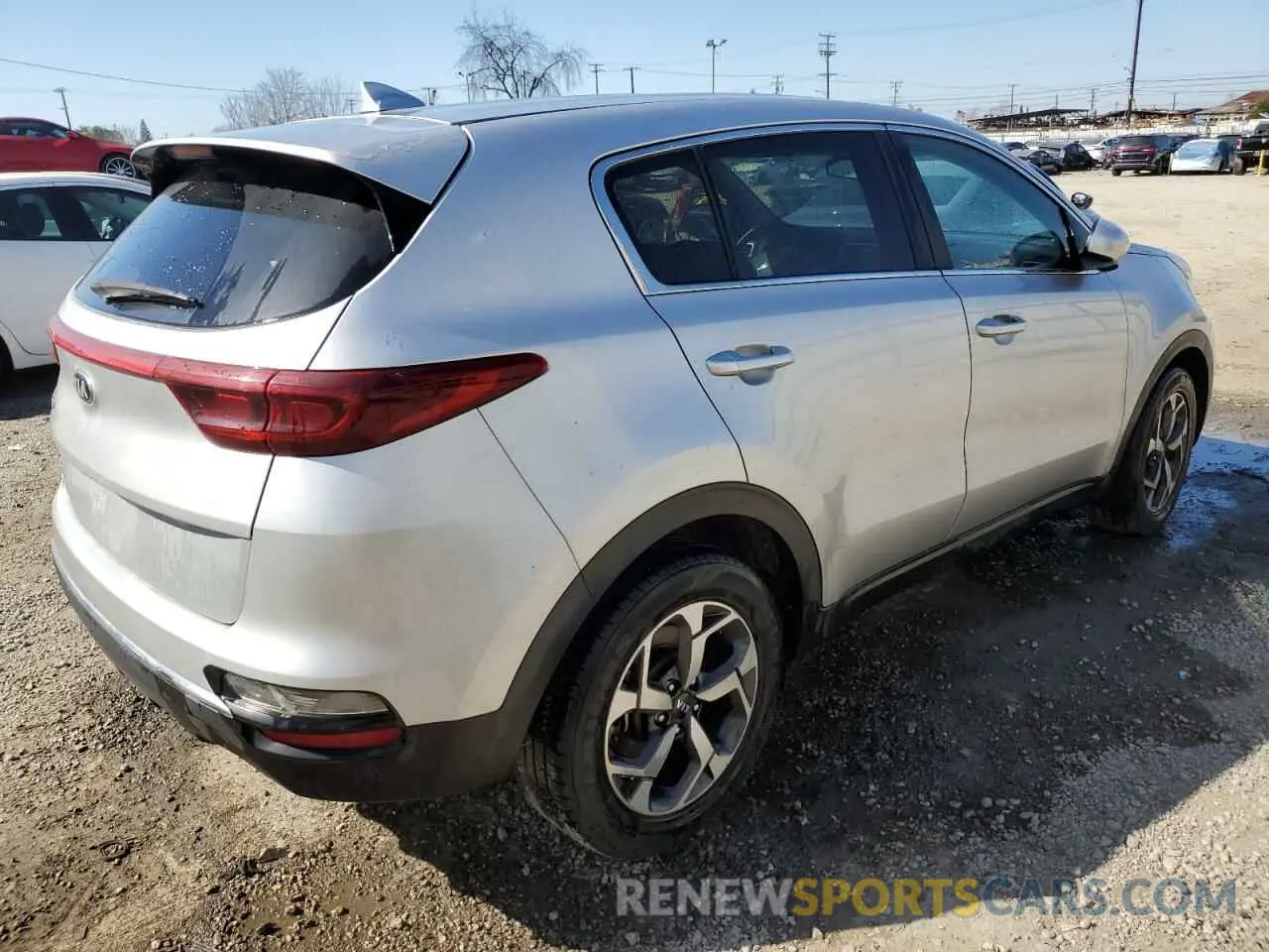 3 Photograph of a damaged car KNDPM3AC5M7915467 KIA SPORTAGE 2021
