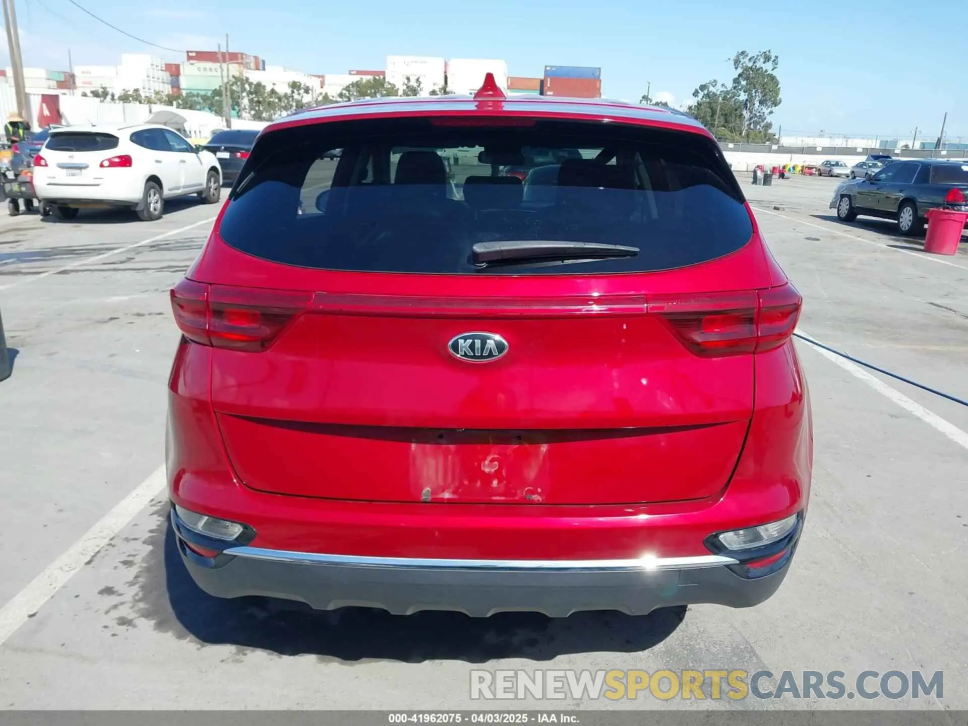 15 Photograph of a damaged car KNDPM3AC7M7877448 KIA SPORTAGE 2021