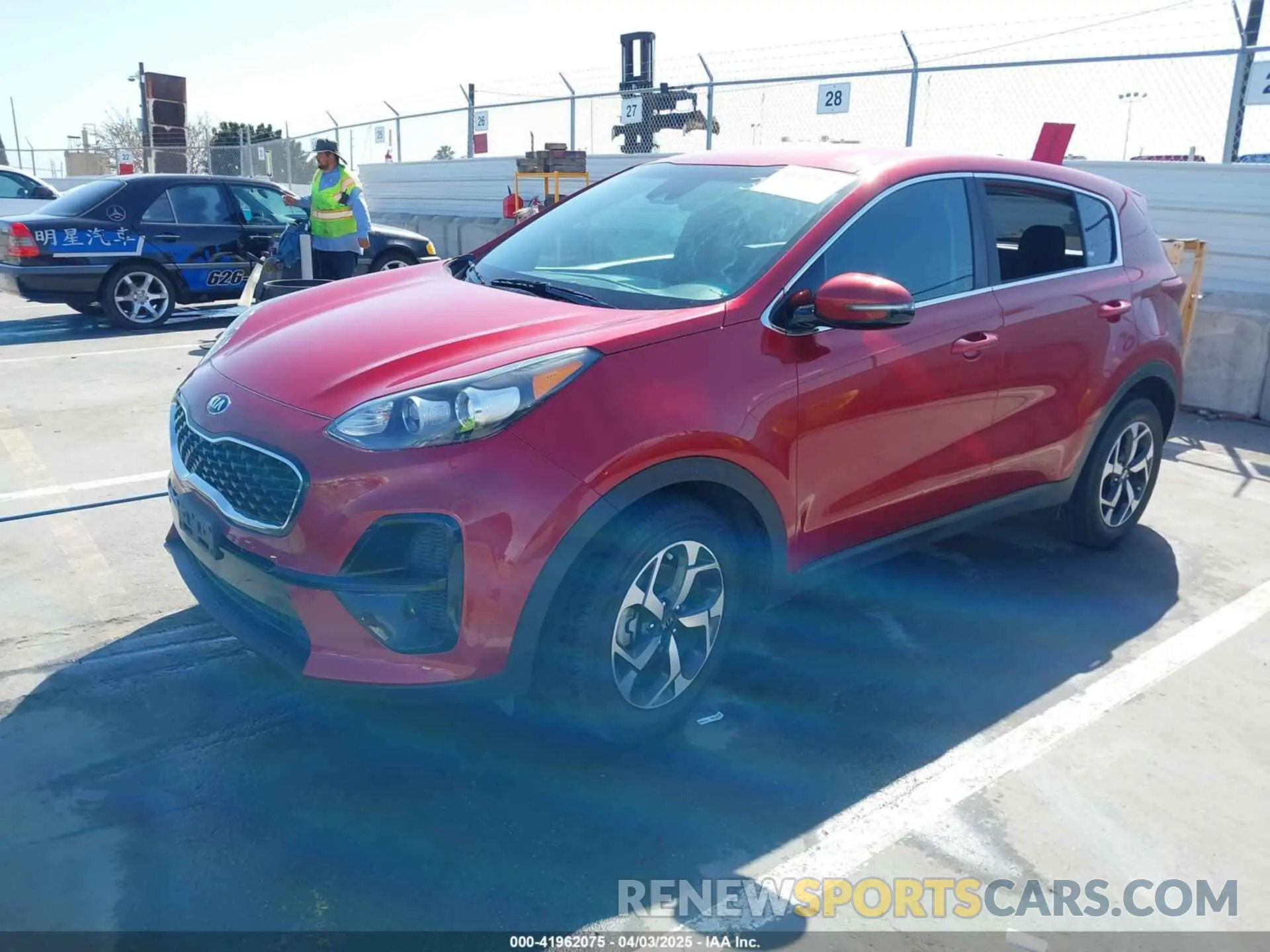 2 Photograph of a damaged car KNDPM3AC7M7877448 KIA SPORTAGE 2021