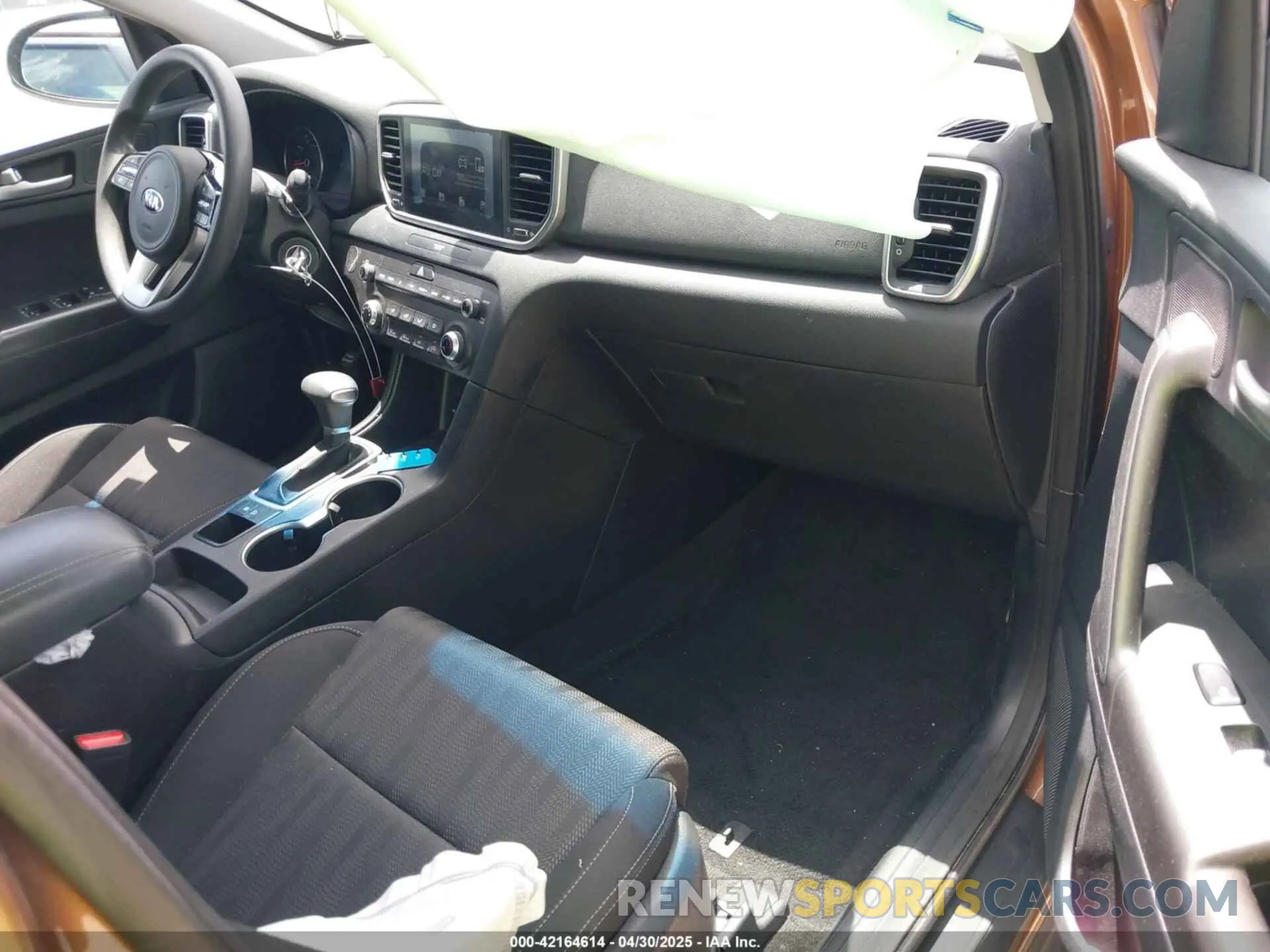 5 Photograph of a damaged car KNDPM3AC7M7885002 KIA SPORTAGE 2021