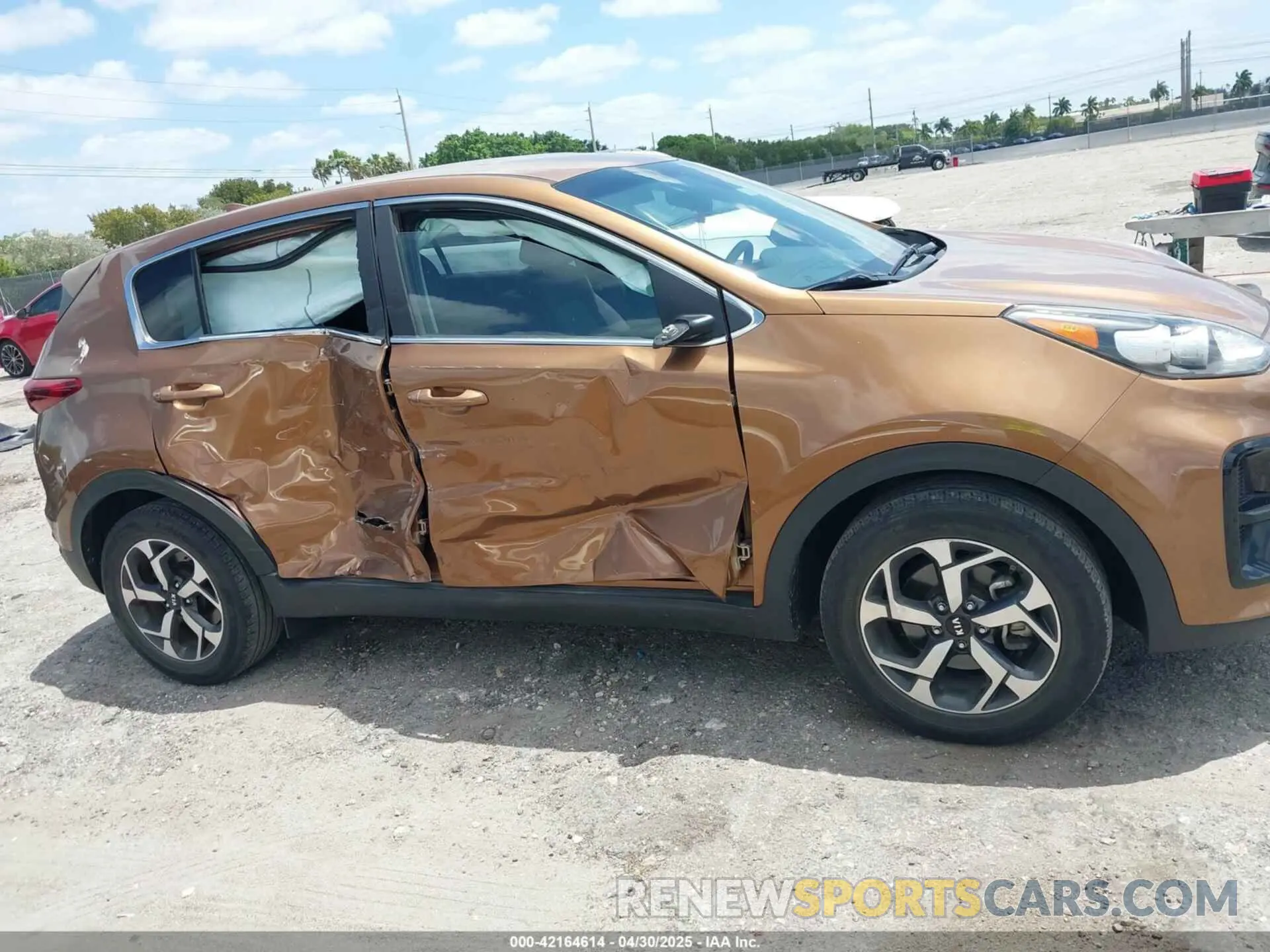 6 Photograph of a damaged car KNDPM3AC7M7885002 KIA SPORTAGE 2021